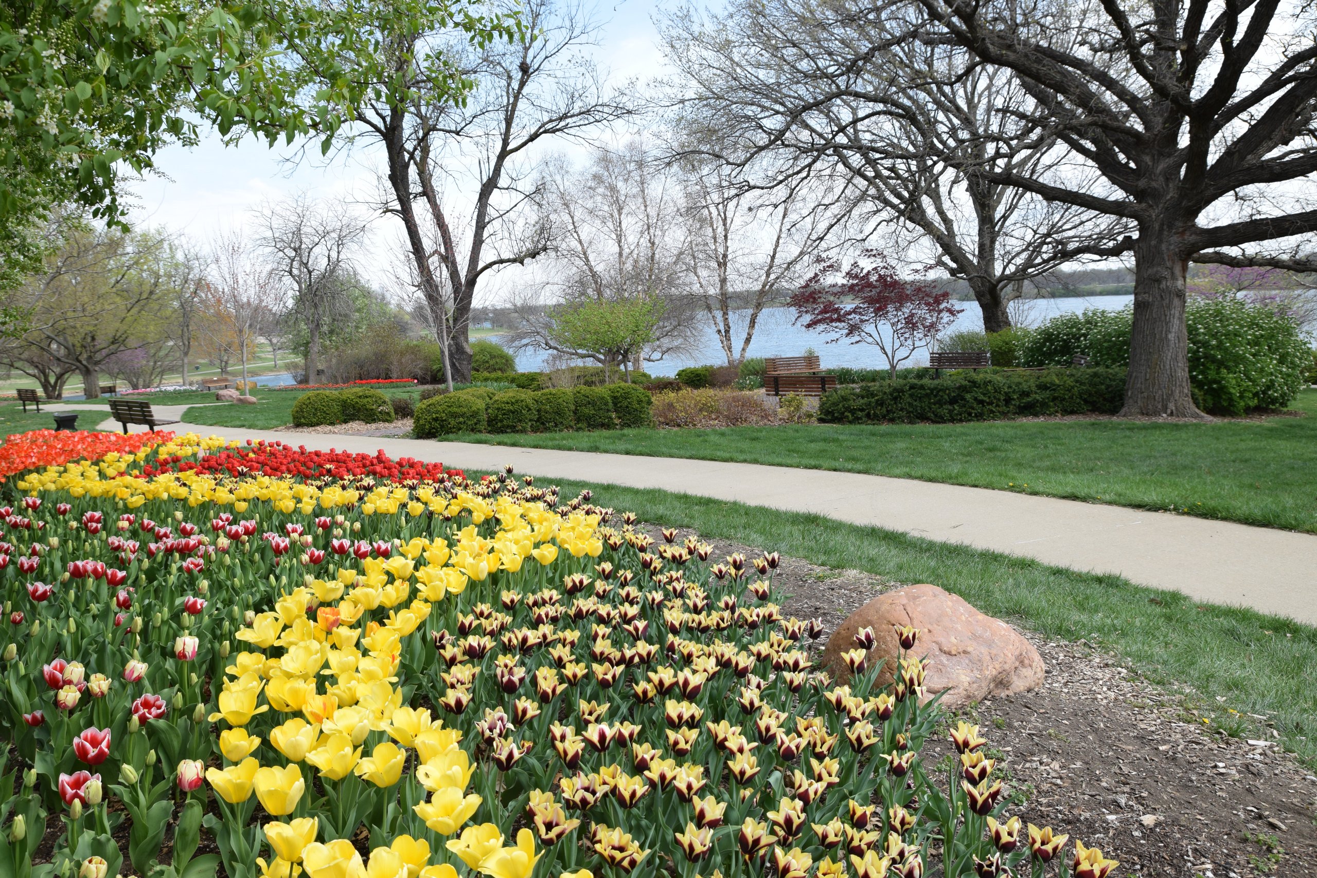 Summer in Topeka: What to Do, See and Explore This Season header image.