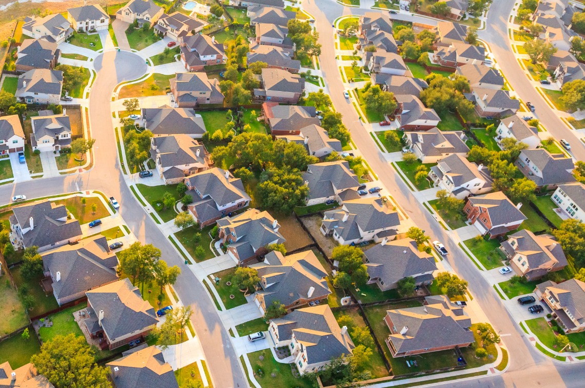 Finding Your Fit: The Best Neighborhoods in Topeka for Families, First-Time Buyers, and Retirees header image.