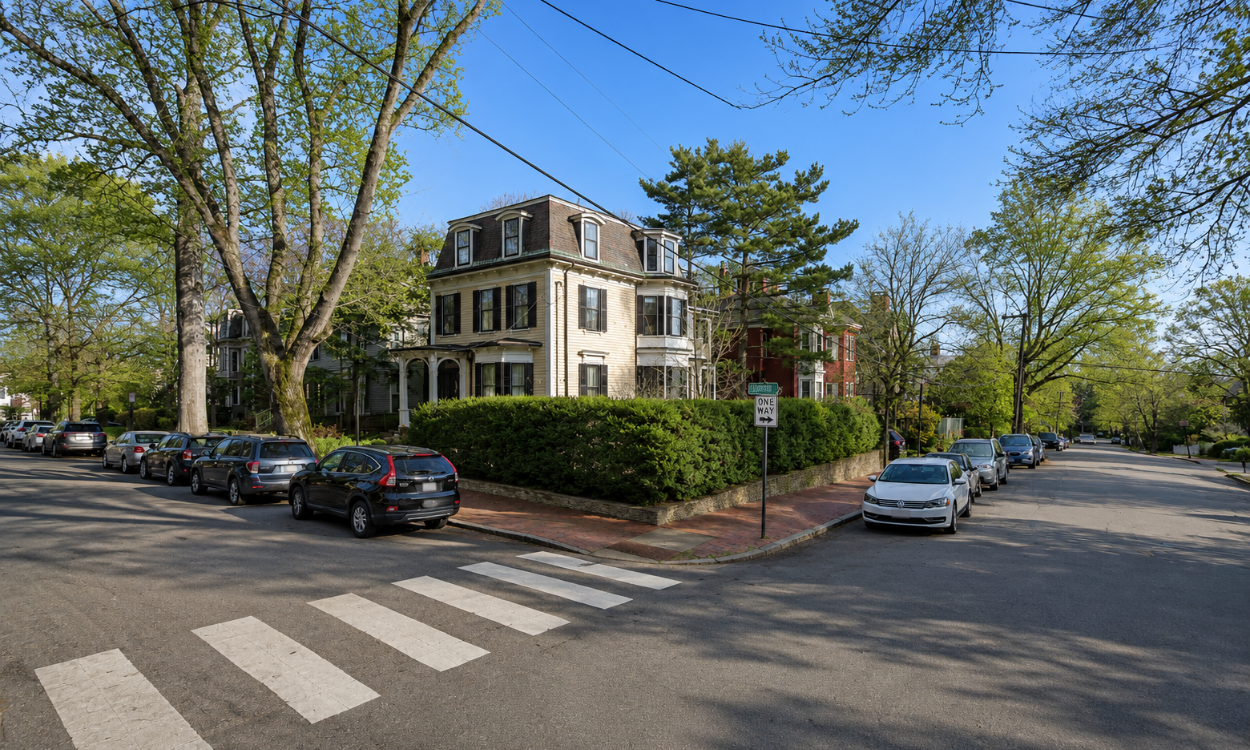 Single-family home on Clarendon Street in Cambridge's Avon Hill neighborhood