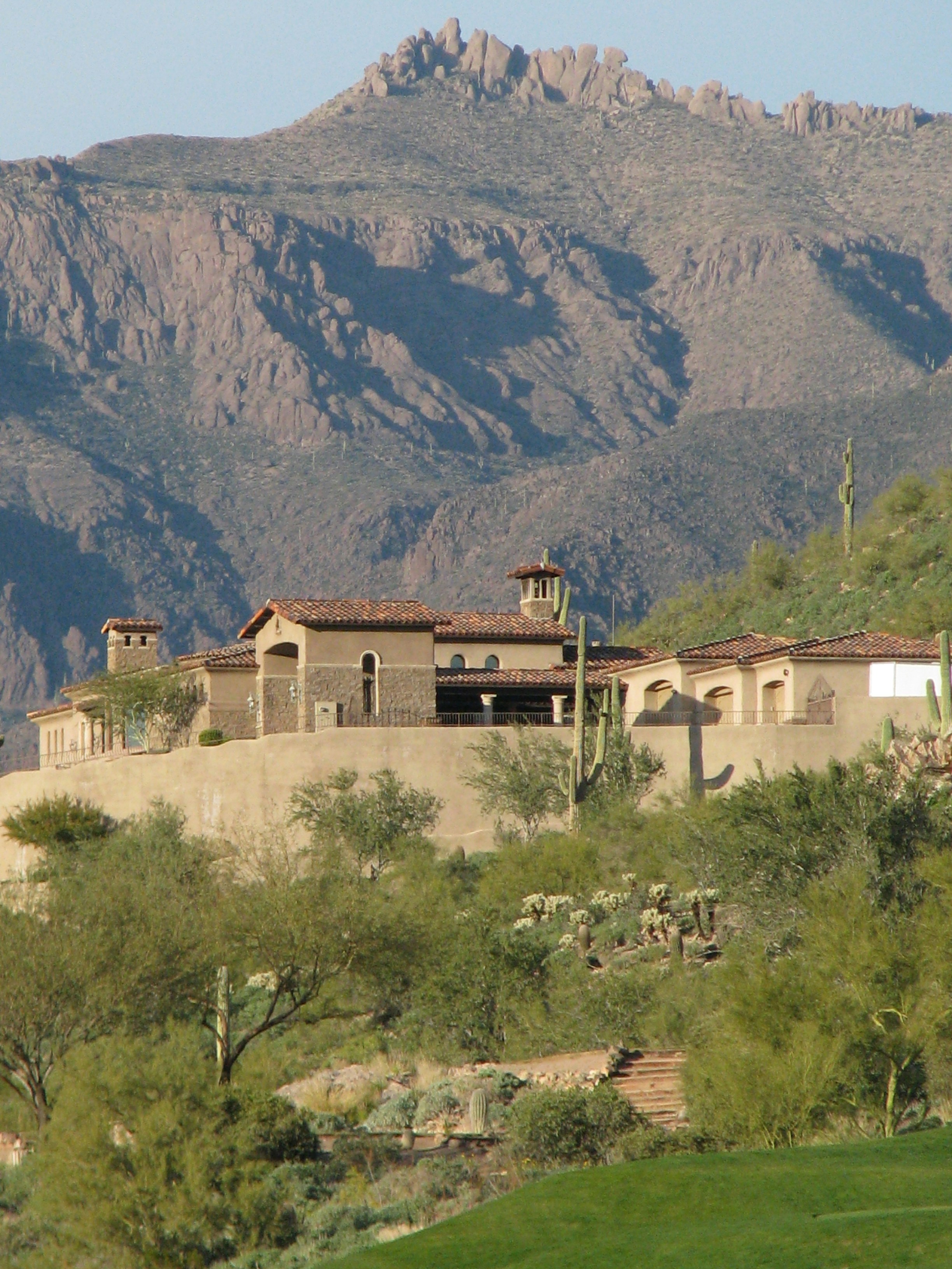 Hottest Homes in Lake Havasu: How to Find and Secure the Best Deals header image.