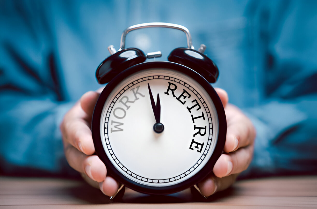 Is Lake Havasu City a Good Place to Retire? - Guide by Gedalje Group header image.