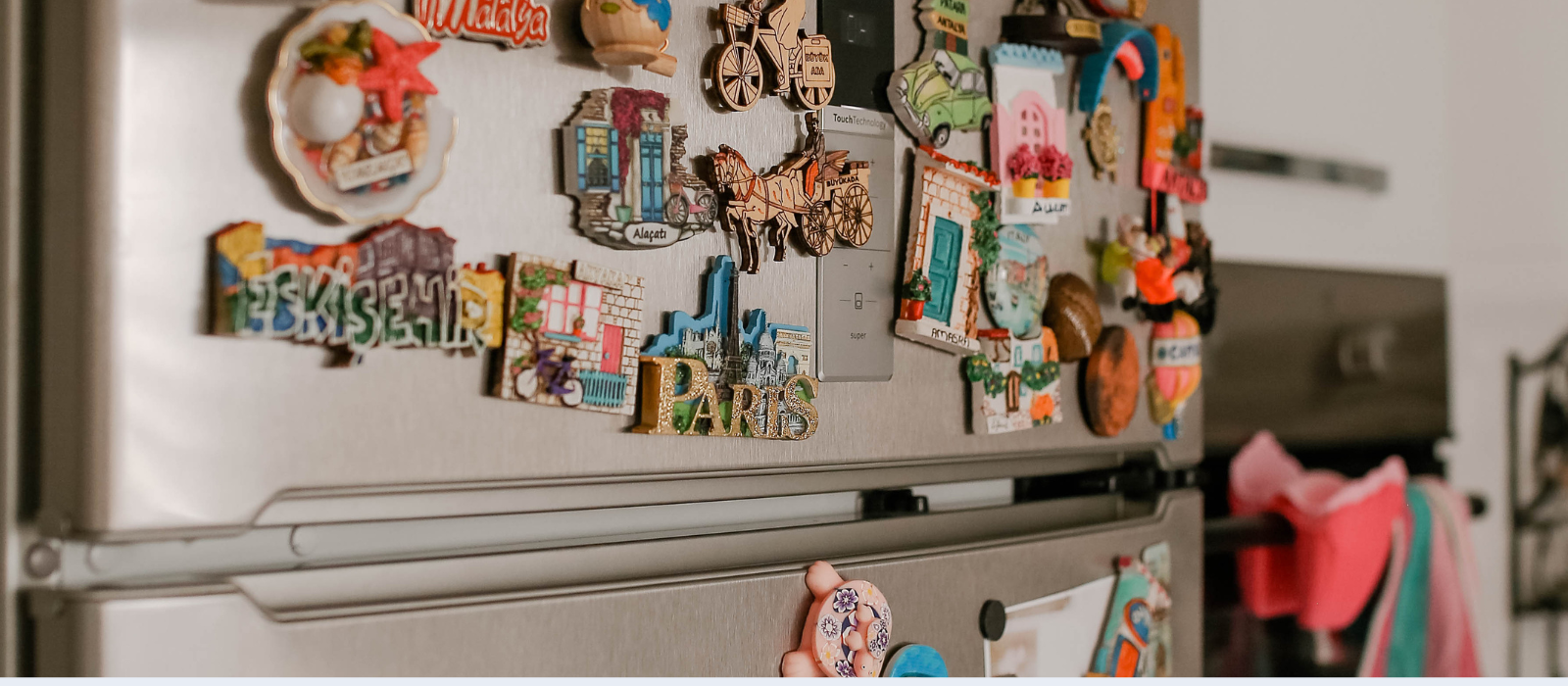 4 Things that can Make Your House Look and Feel Cheap (According to Stagers) header image.