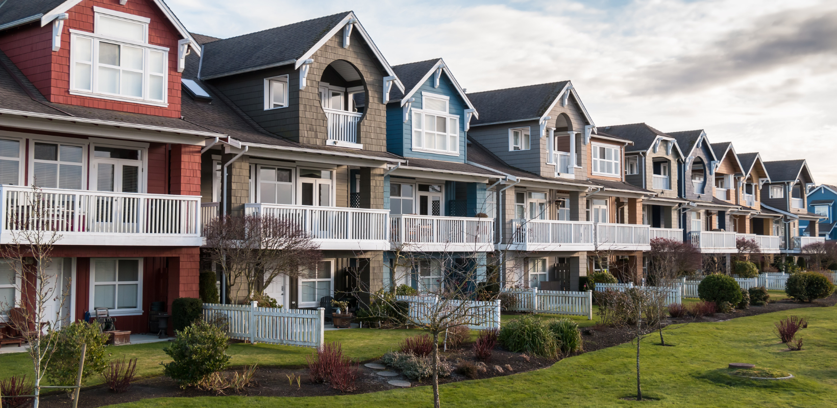 Santa Clarita Market Update - May 2023 header image.