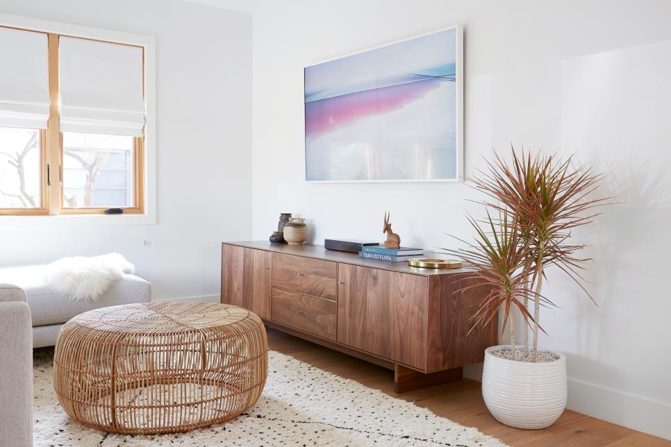 Easy-Breezy Summer Decorating Ideas header image.