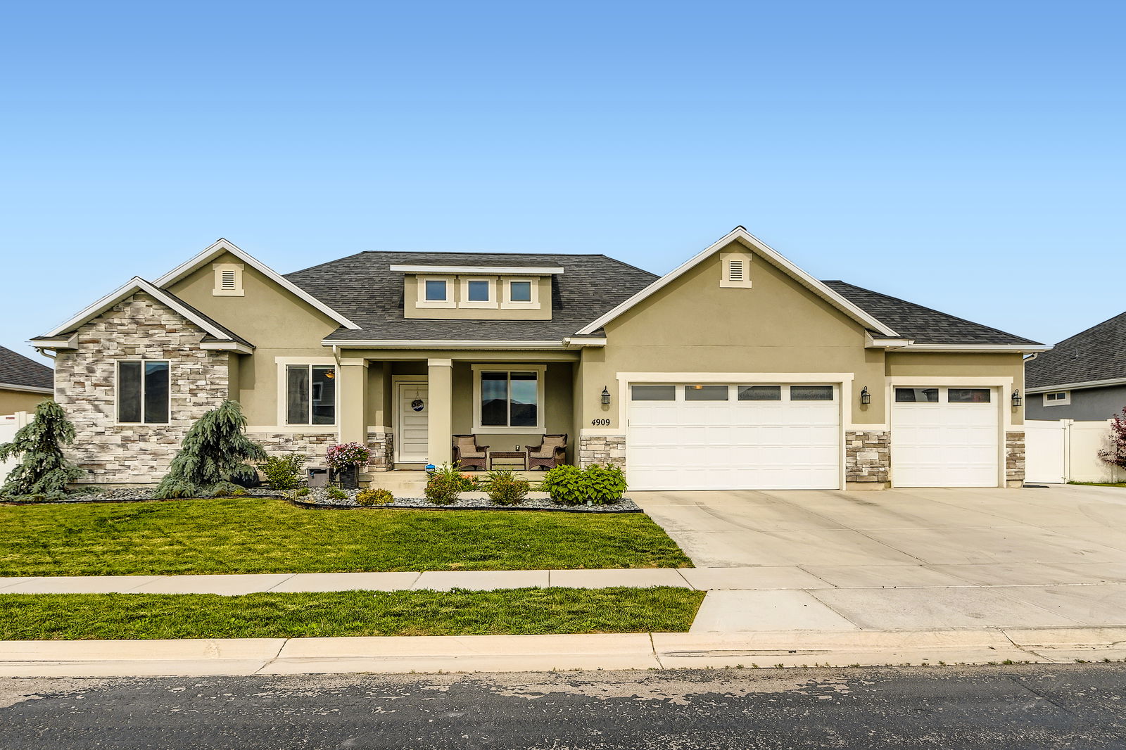 Why Today’s Market Is a Sweet Spot for Serious Buyers: Inventory Is Up, Interest Rates Are Steady, and Opportunity Is Knocking header image.