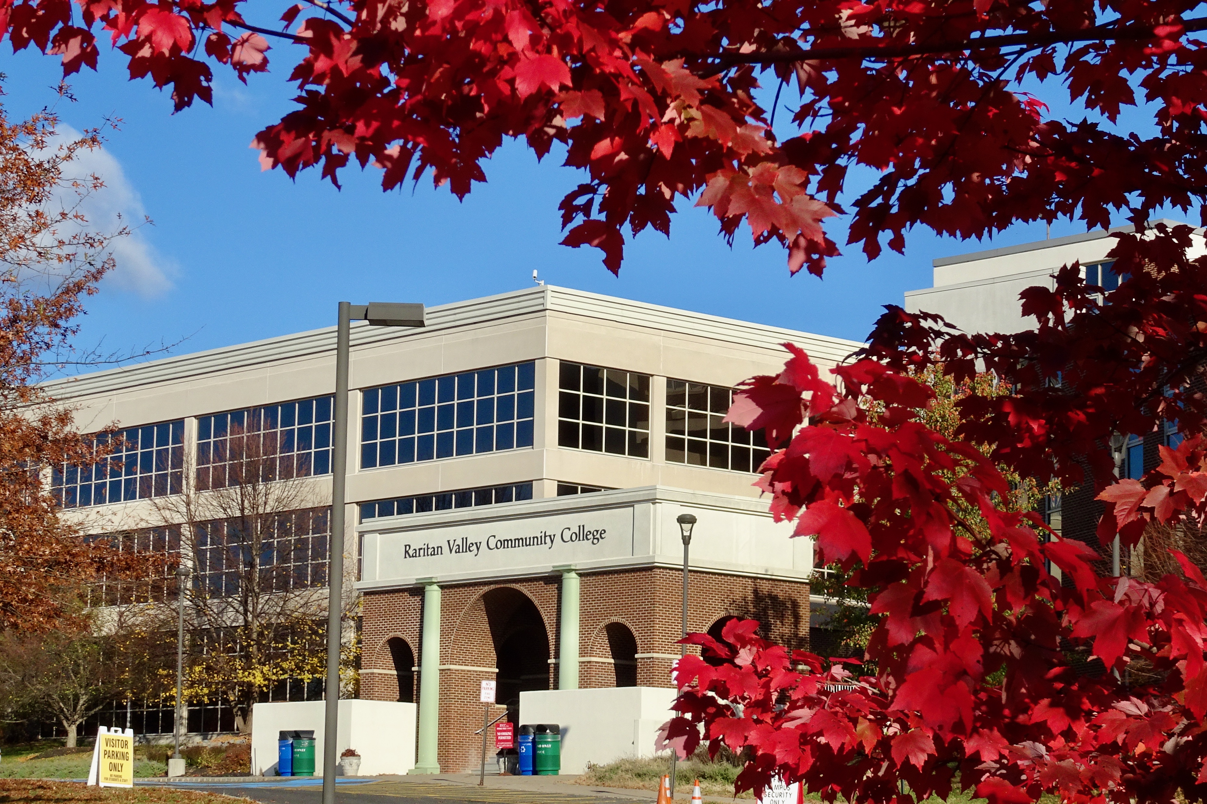 A Local’s Guide to Living in Branchburg, NJ header image.