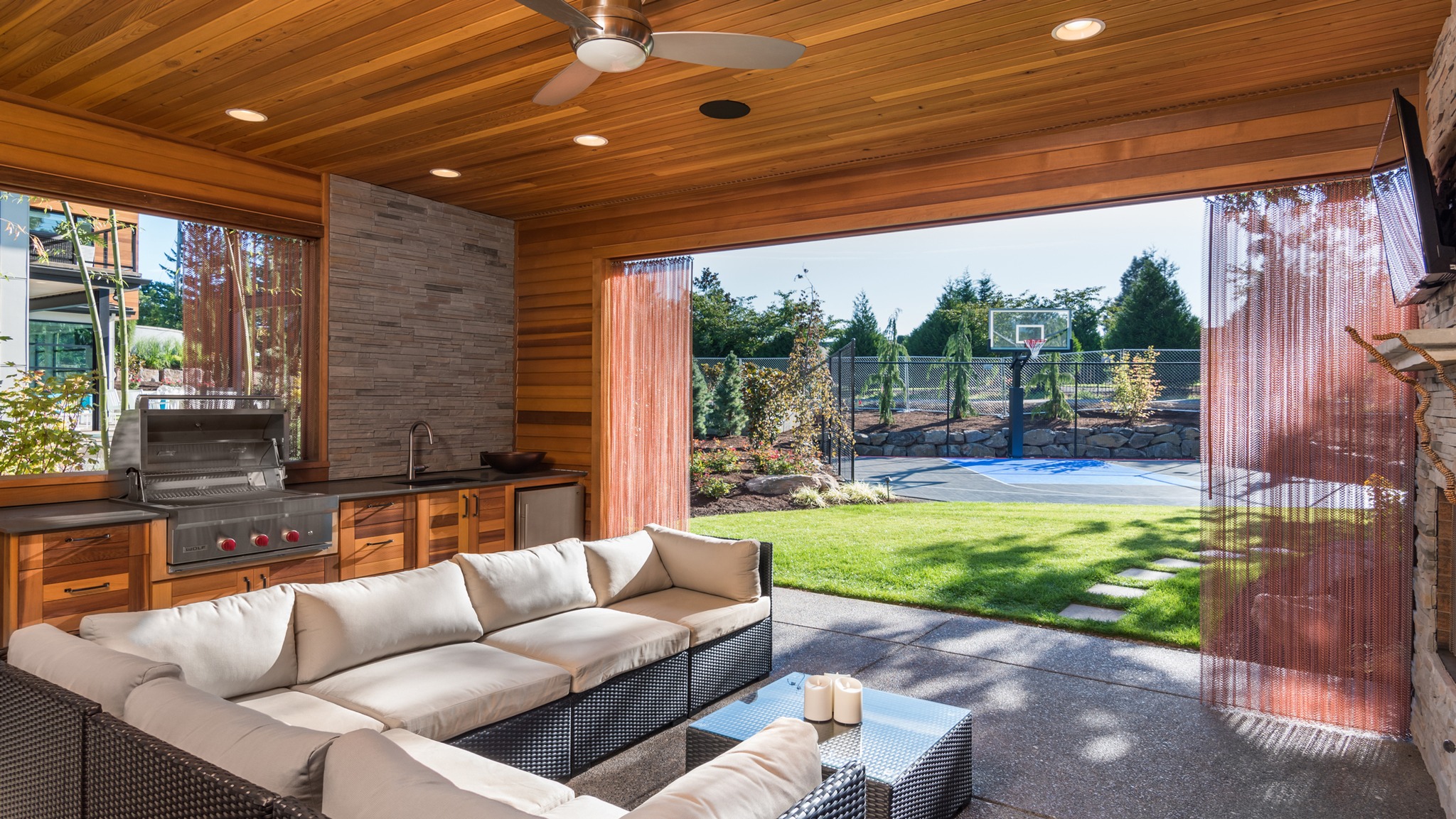 Your Guide to Luxury Real Estate: How Anderson Realty Group Can Help You Buy or Sell Your Dream Home in NC header image.