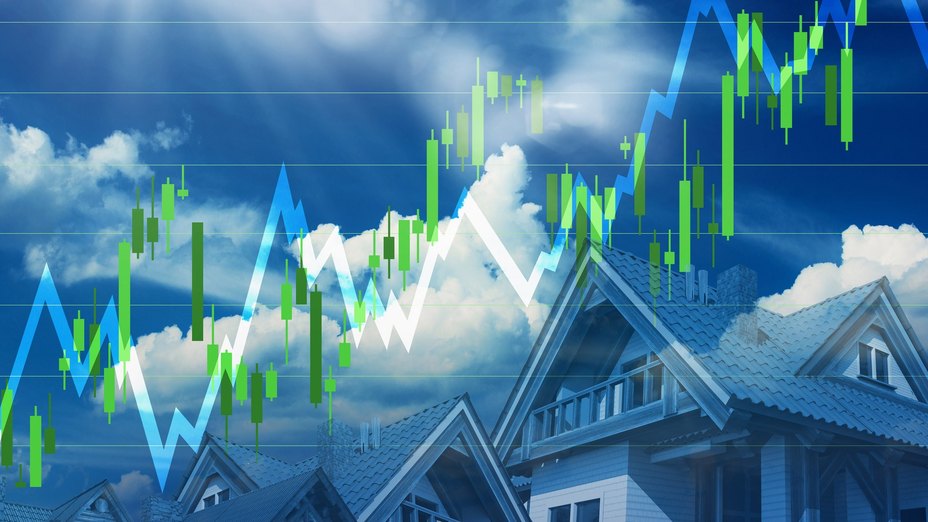 Housing Market Outlook: What to expect in the second half of the year. header image.