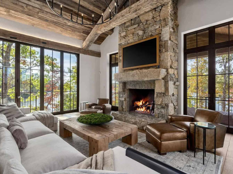 Top 10 Tips to Help Sell Your Waterfront Property header image.