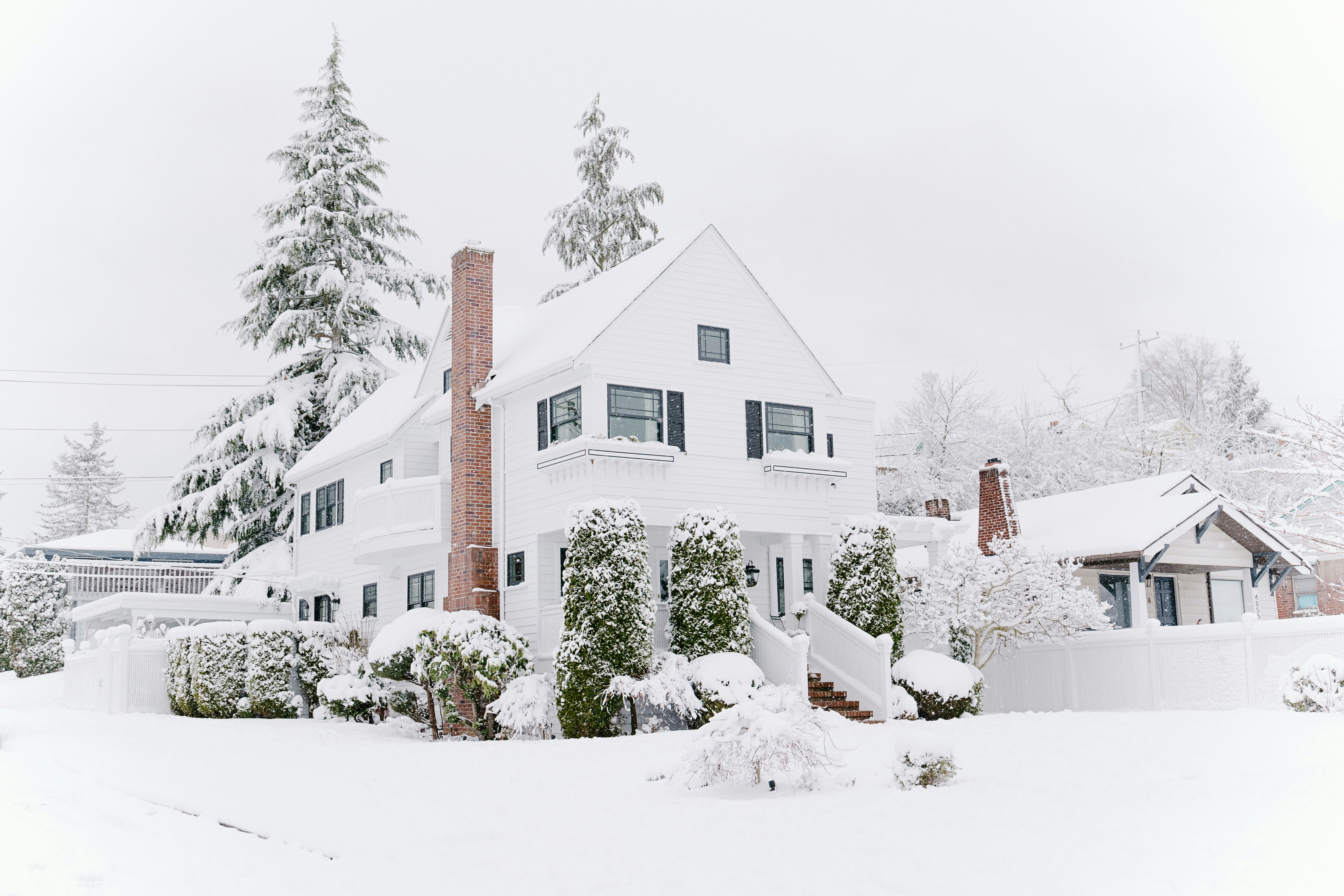 What Sellers Should Know Before Listing a Home This February header image.