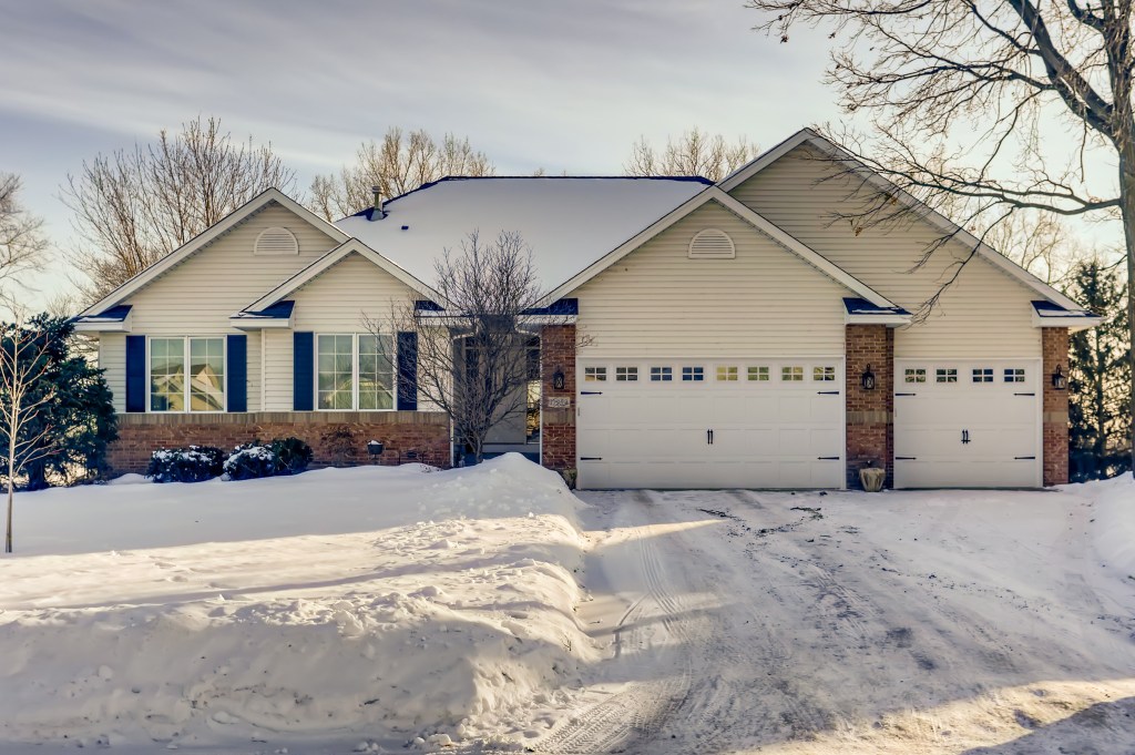 12928 Yukon Street NW is SOLD in Coon Rapids! header image.