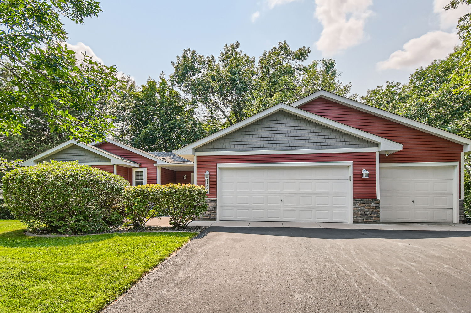 Just listed in Ramsey, MN! header image.