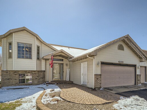 Beautifully updated #homeforsale in @Albertville! SOLD! header image.