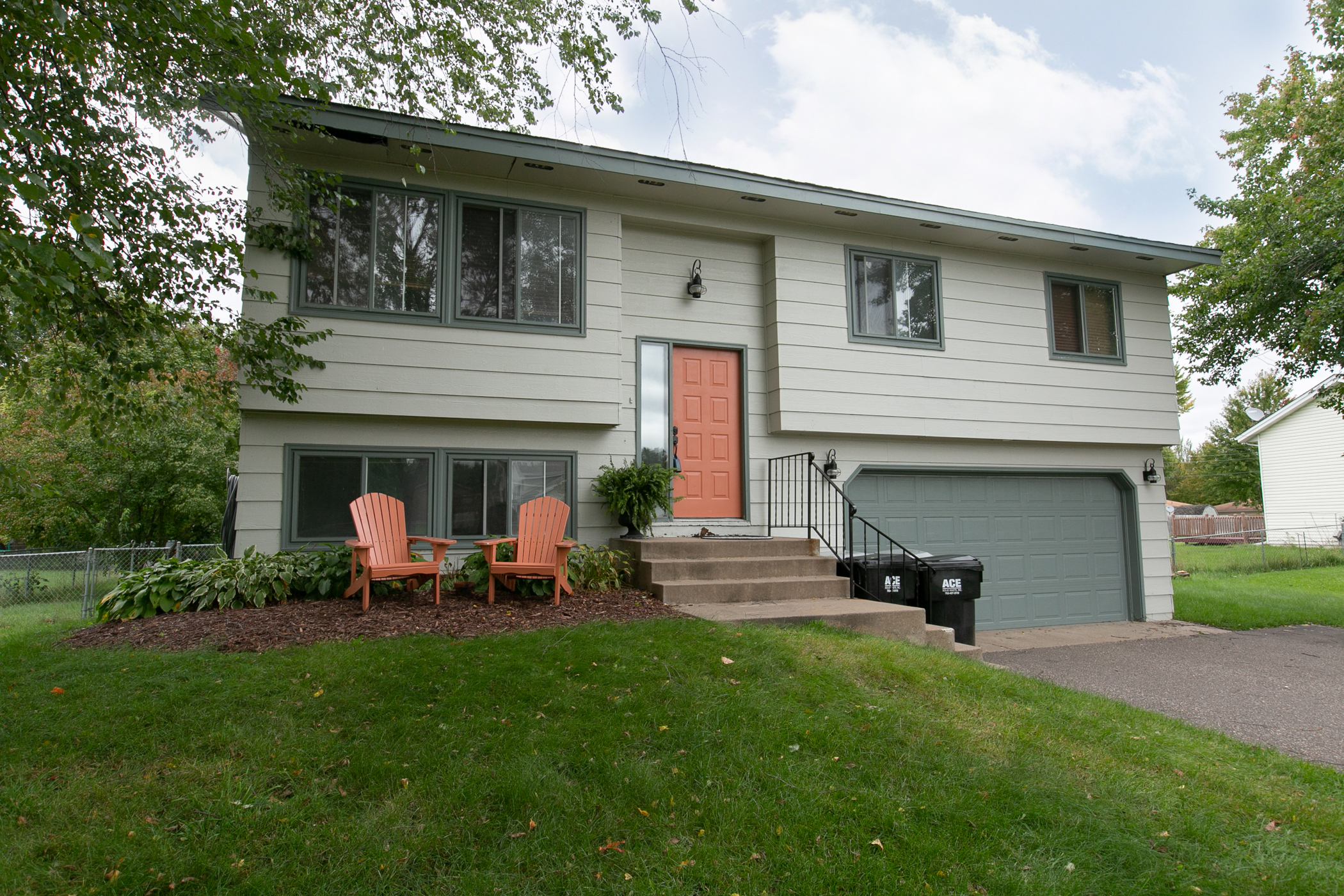 This #homeforsale in @Andover has a fully fenced backyard! header image.