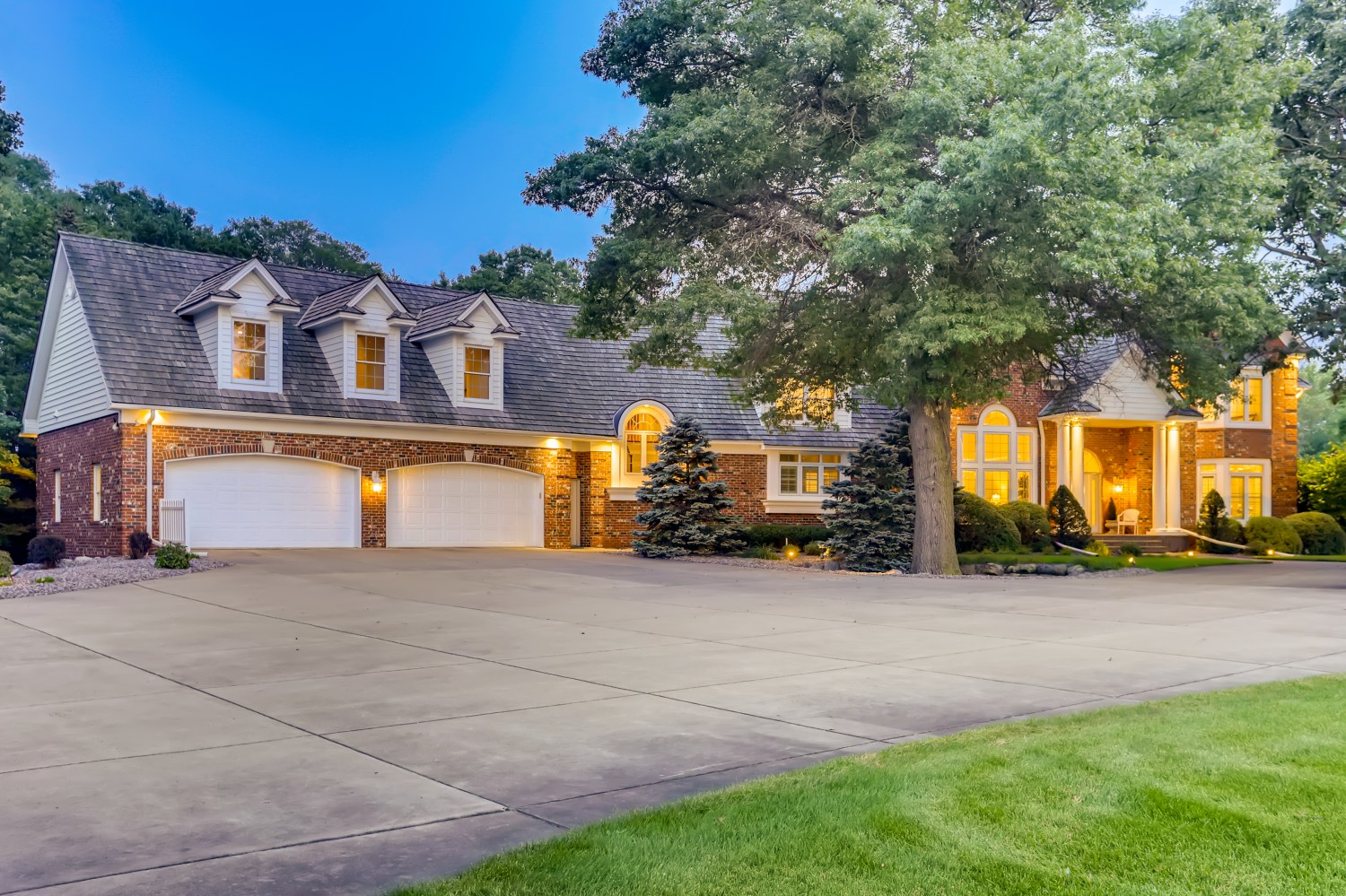 Anoka County: Is it the Right Place for You? Pros and Cons to Consider header image.