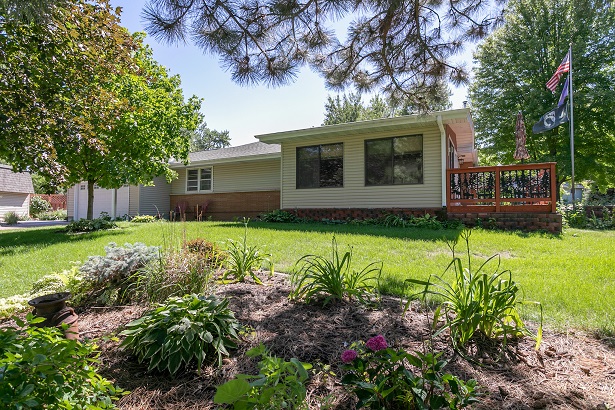 Updated #homeforsale in @Fridley is awesome! SOLD! header image.