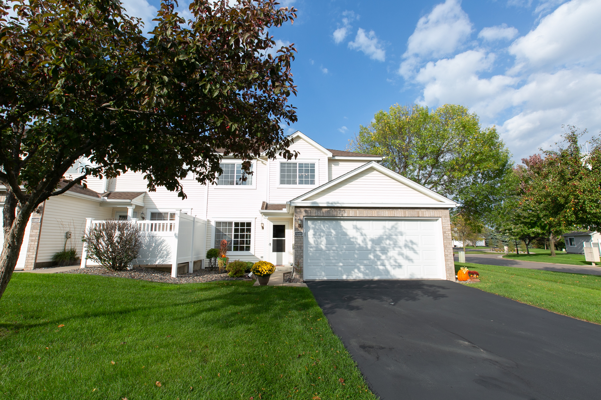 Sweet Townhome for sale in Champlin has sold and closed!!! header image.