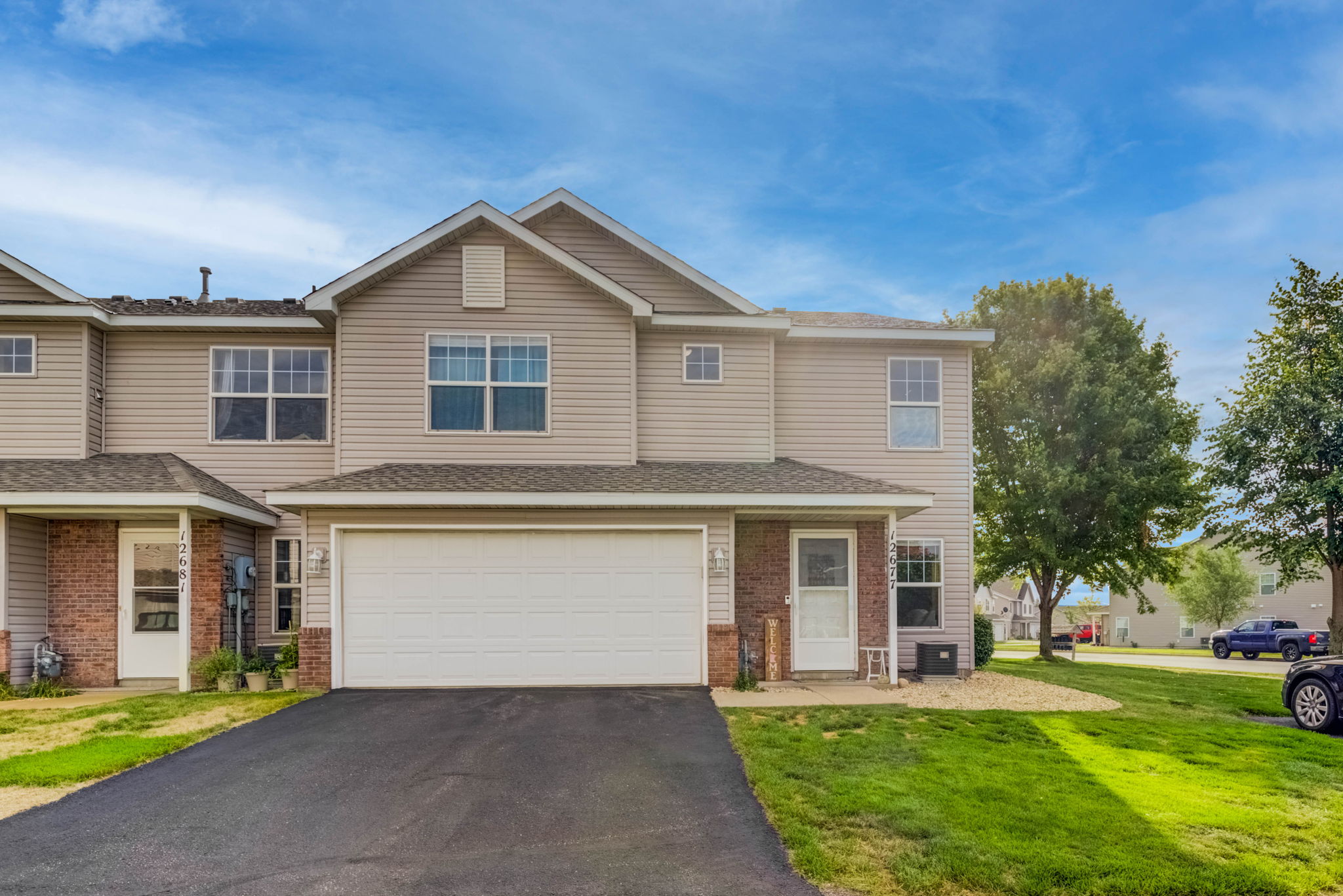 End Unit #townhomeforsale in @Zimmerman! SOLD! header image.