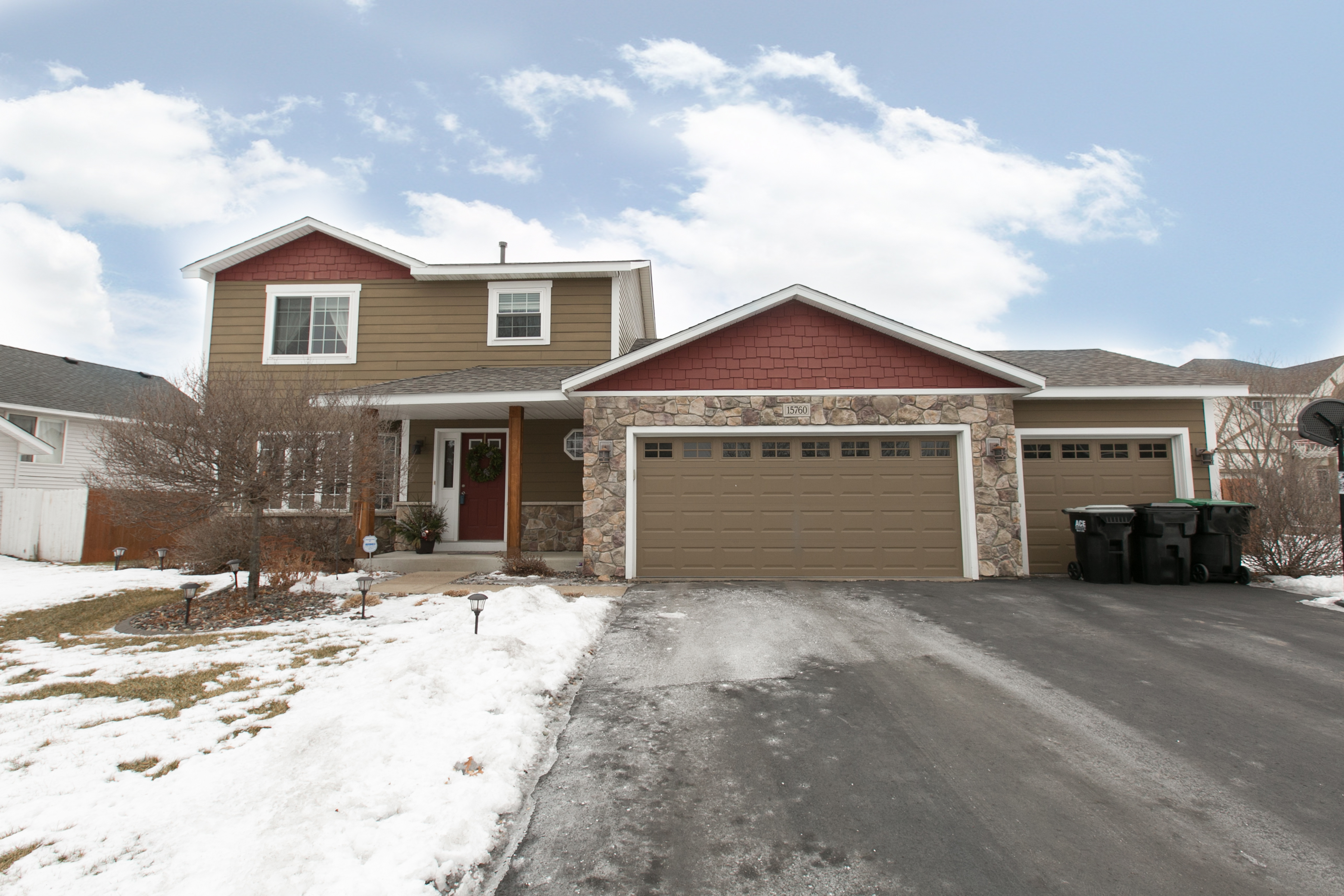 Trophy home for sale in Ramsey! header image.