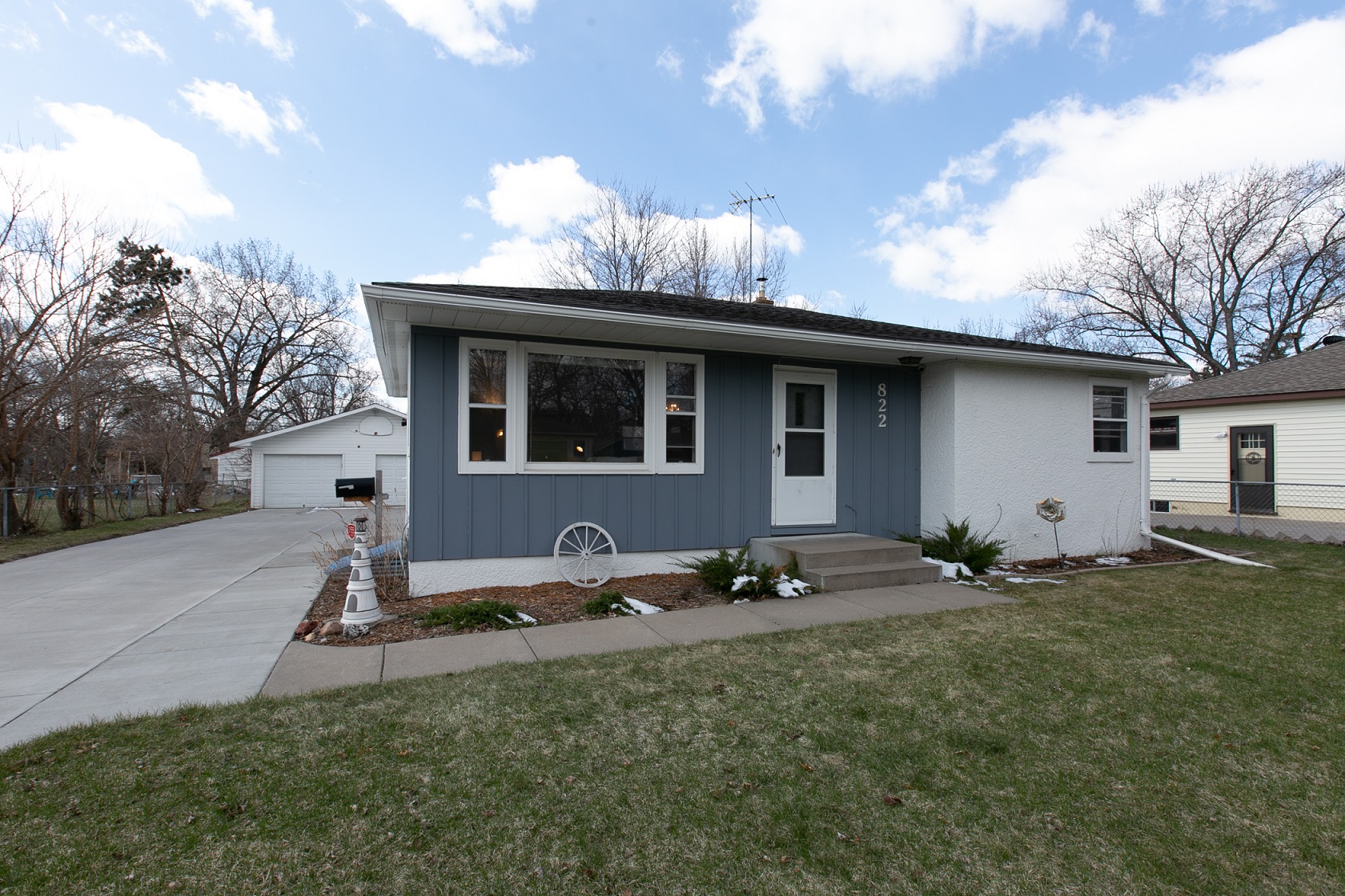 Remodeled kitchen in this home for sale in Anoka! SOLD! header image.