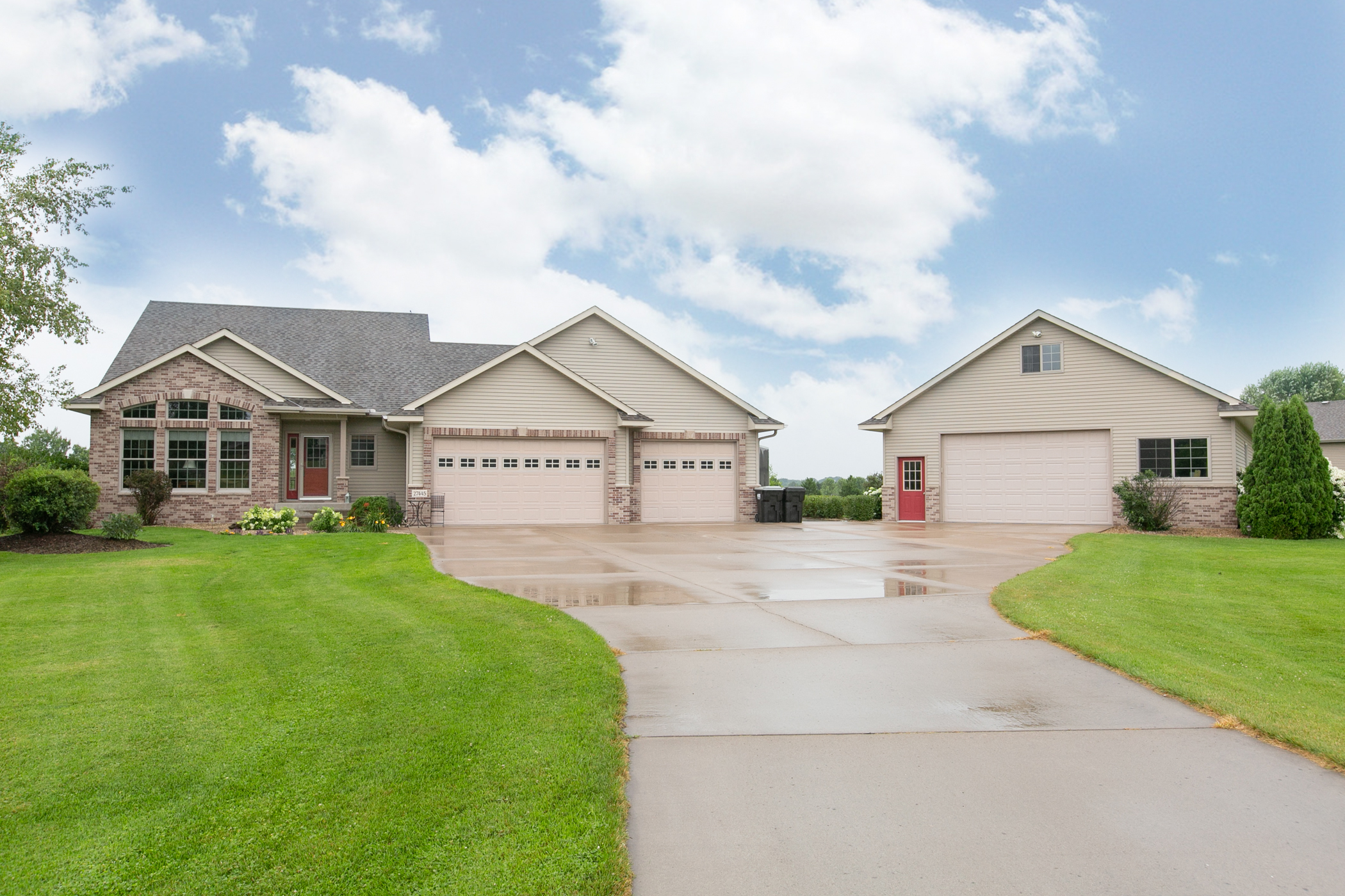 SPECTACULAR Home for Sale in Zimmerman! SOLD! header image.