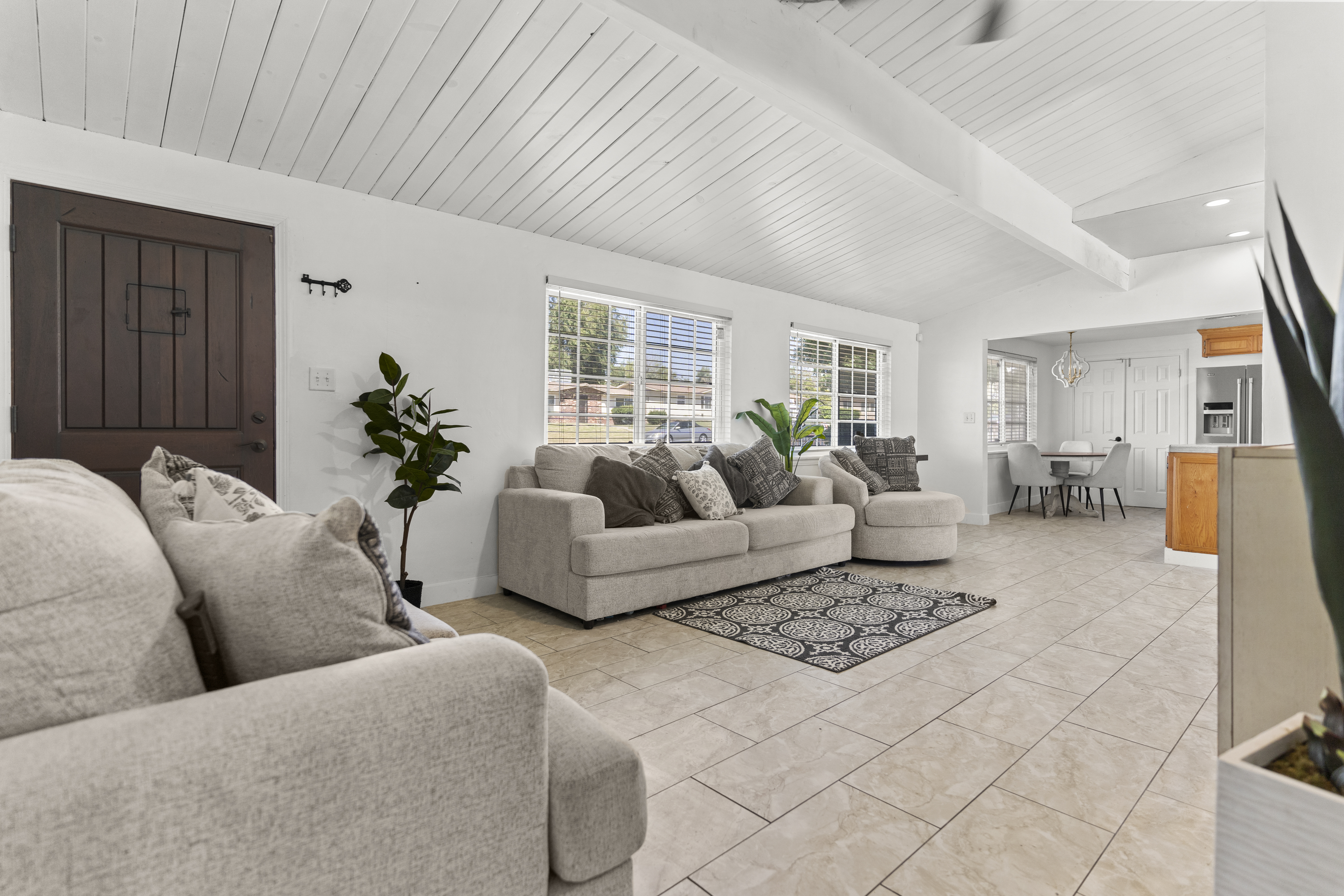 Not Your AveragListing Agent: How We’re Helping Bakersfield Homeowners Sell With Confidence header image.