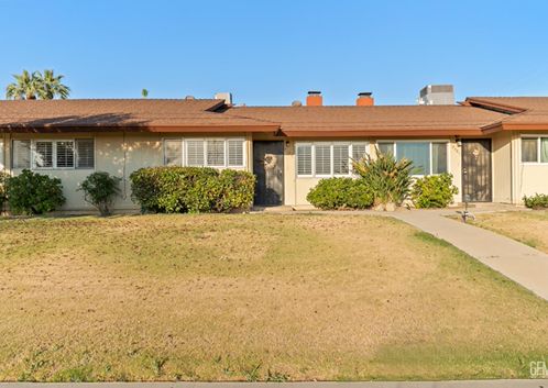 Condo Living in Bakersfield, California! header image.