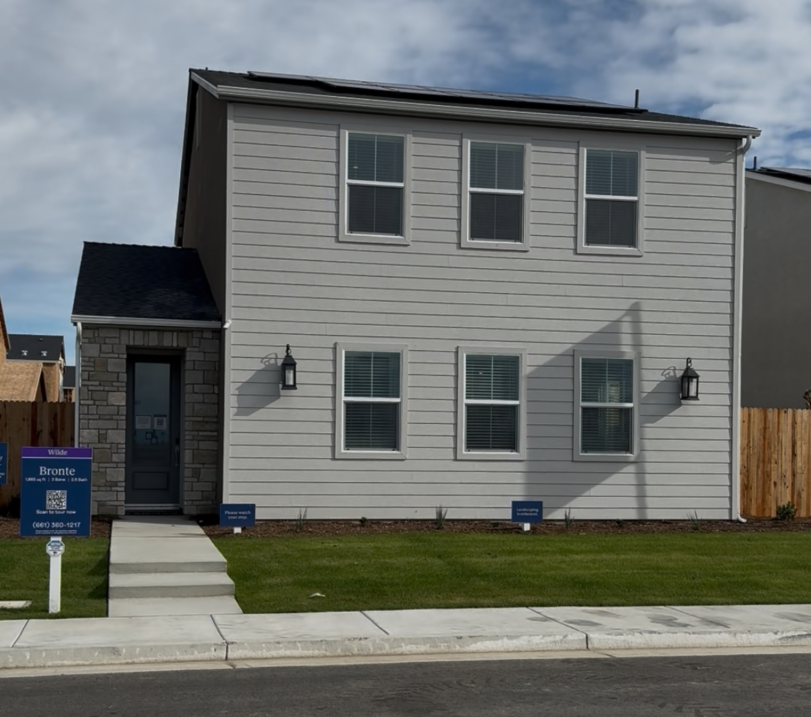 New construction homes at The Gardens at Encanto Wilde Series in Southwest Bakersfield near Buena Vista and Harris Road