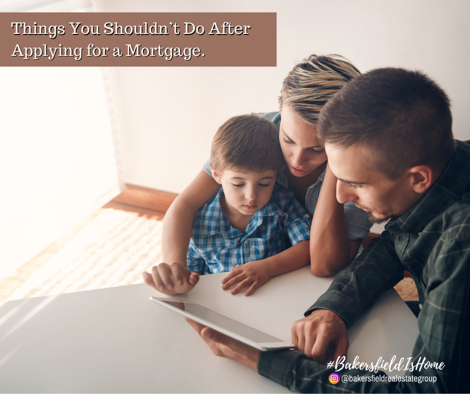 Things You Shouldn’t Do After Applying for a Mortgage header image.