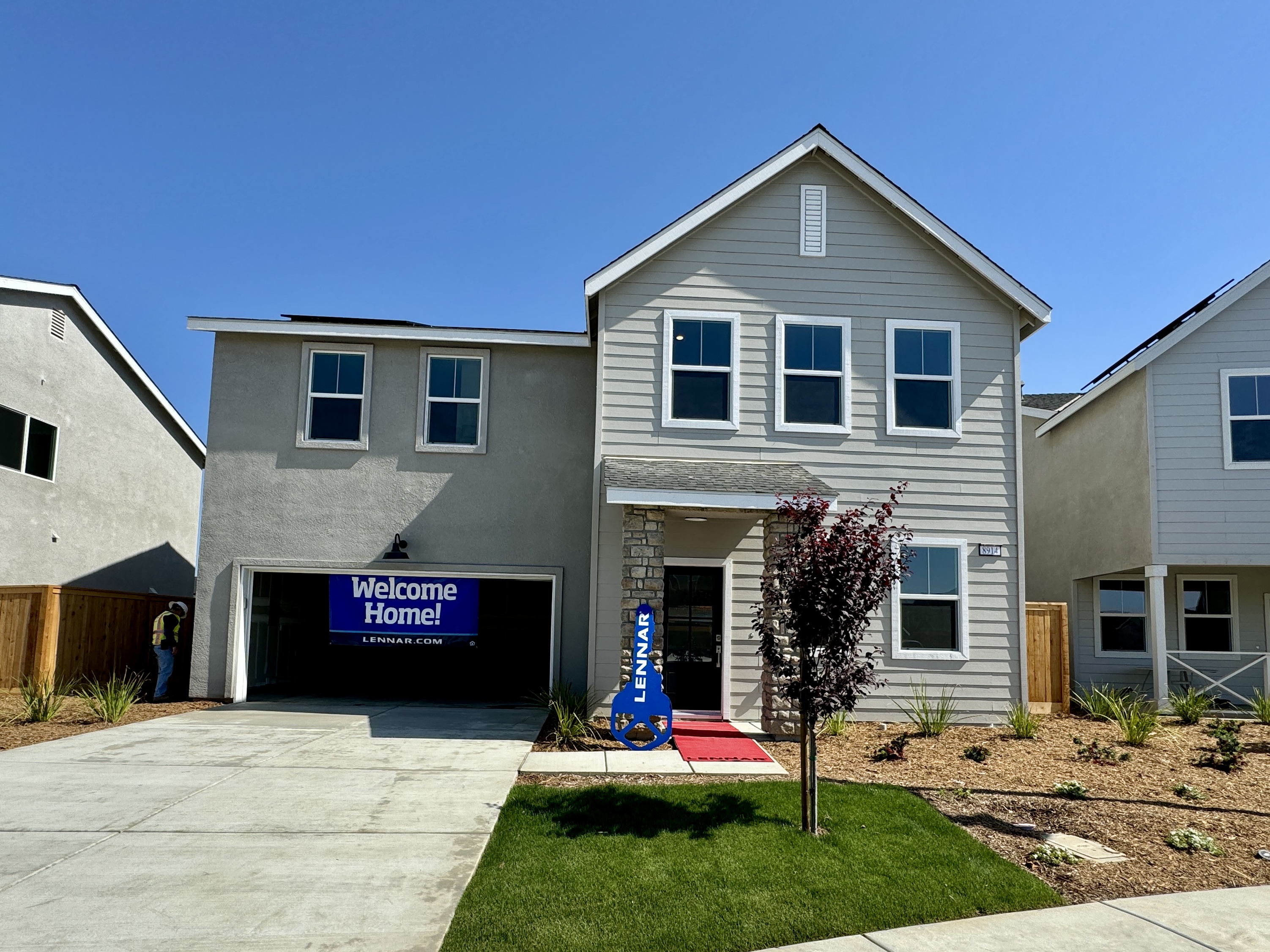 Monique Diaz local Bakersfield Realtor helping buyers with new construction homes at Bakersfield Real Estate Group Watson Realty