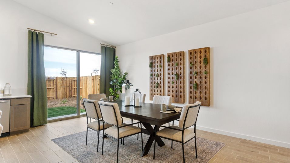 Bodega Plan Lennar Dining Room