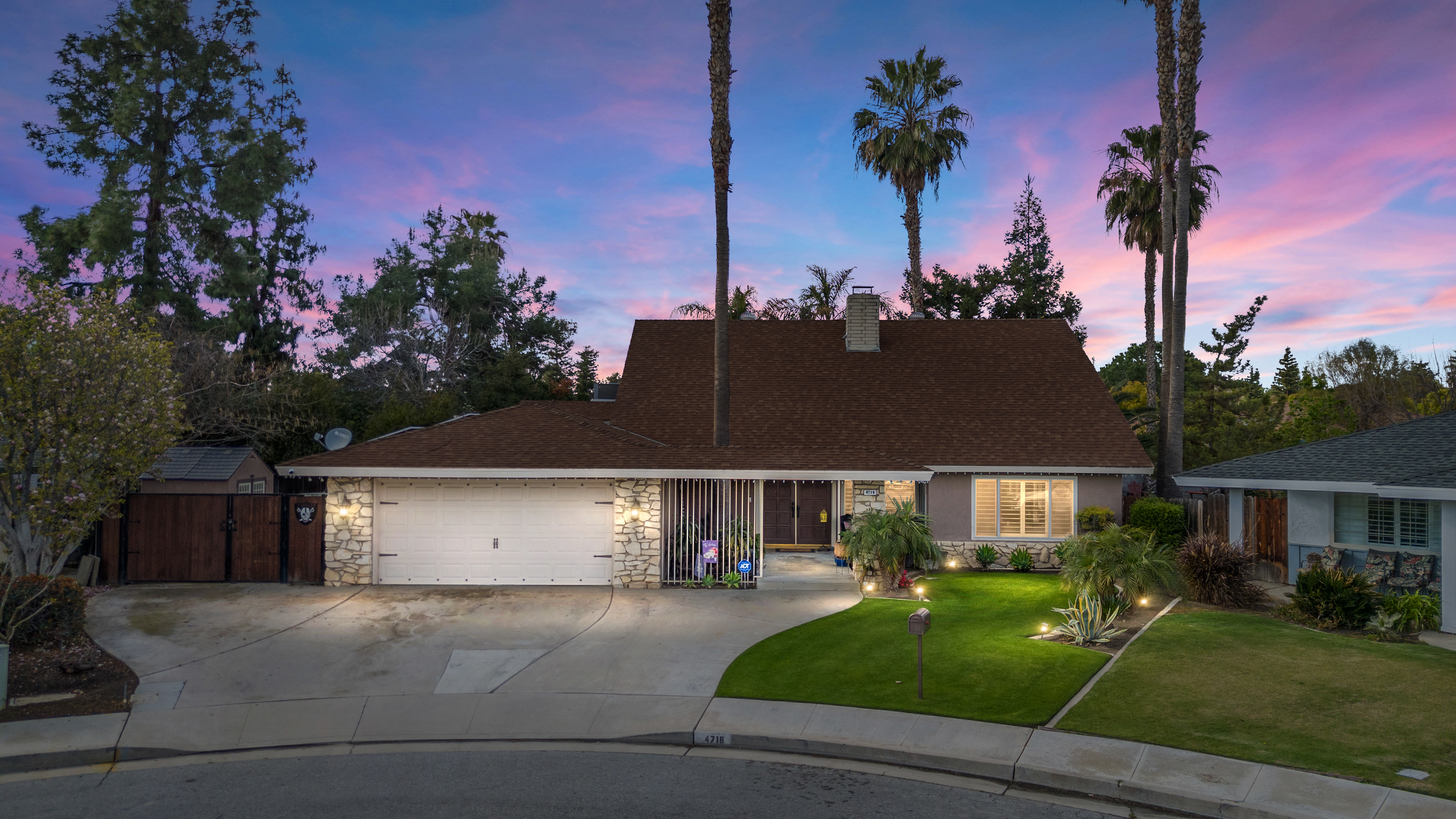 What to Do When You Inherit a House in Bakersfield header image.