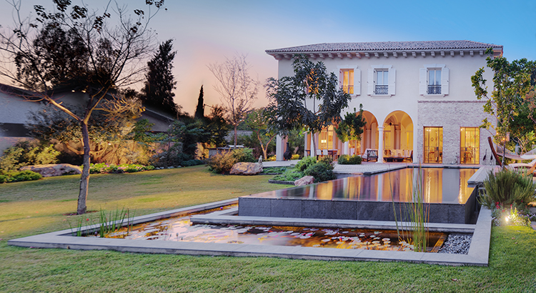 Luxury Homes Are in High Demand header image.