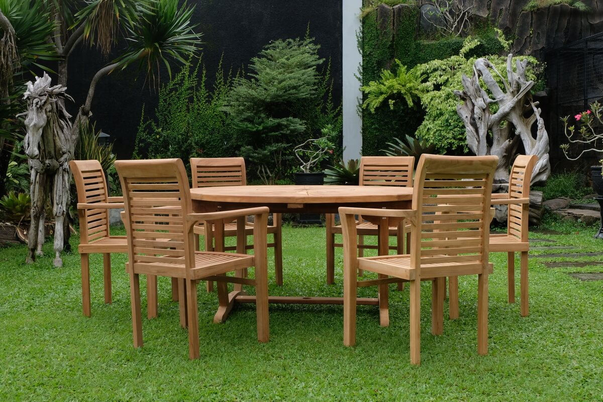 Elevate Your Outdoor Entertaining: How to Prevent Common Backyard Disruptions header image.