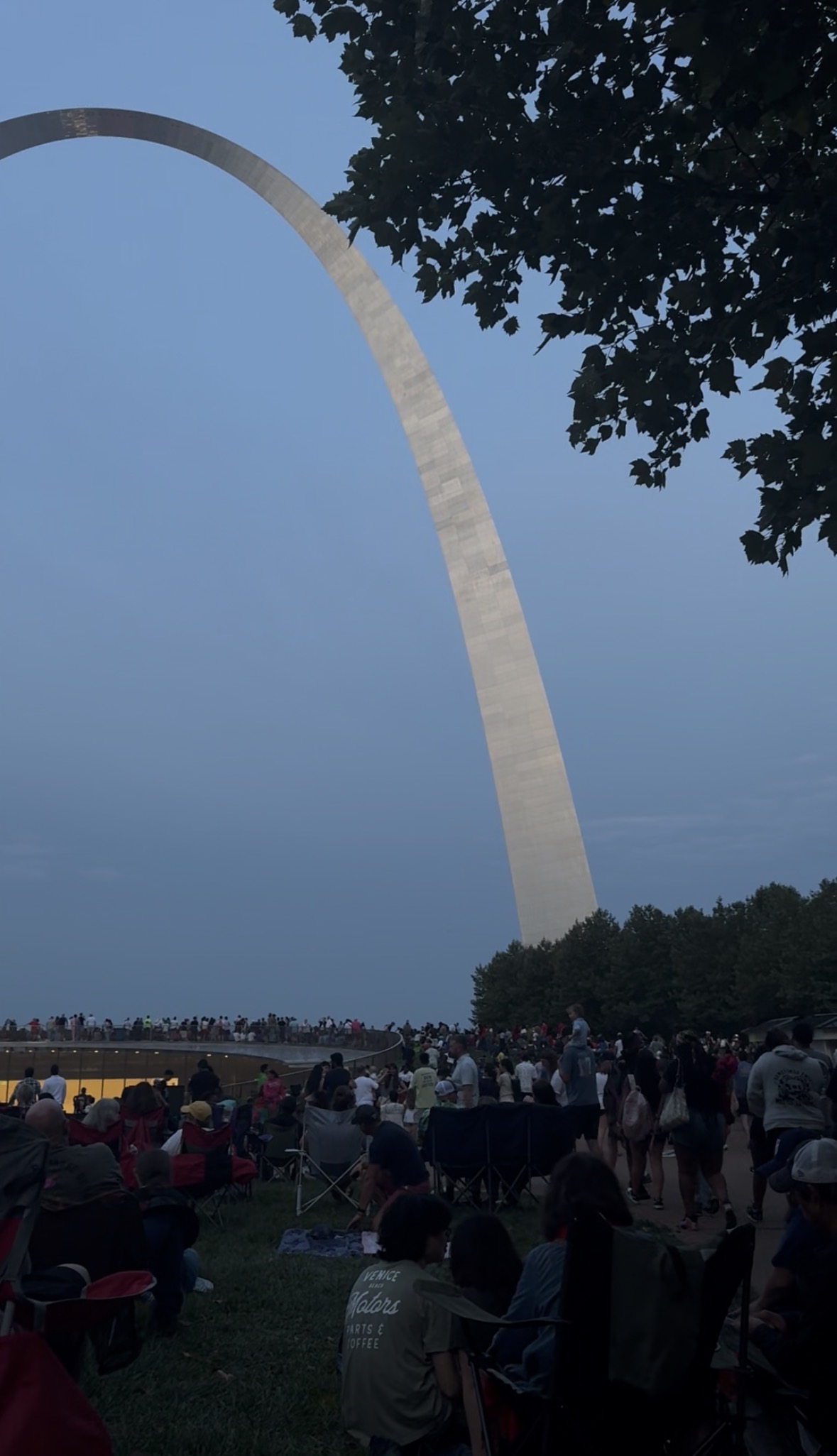 Relocating to St. Louis: Neighborhoods, Lifestyles, and What to Expect header image.