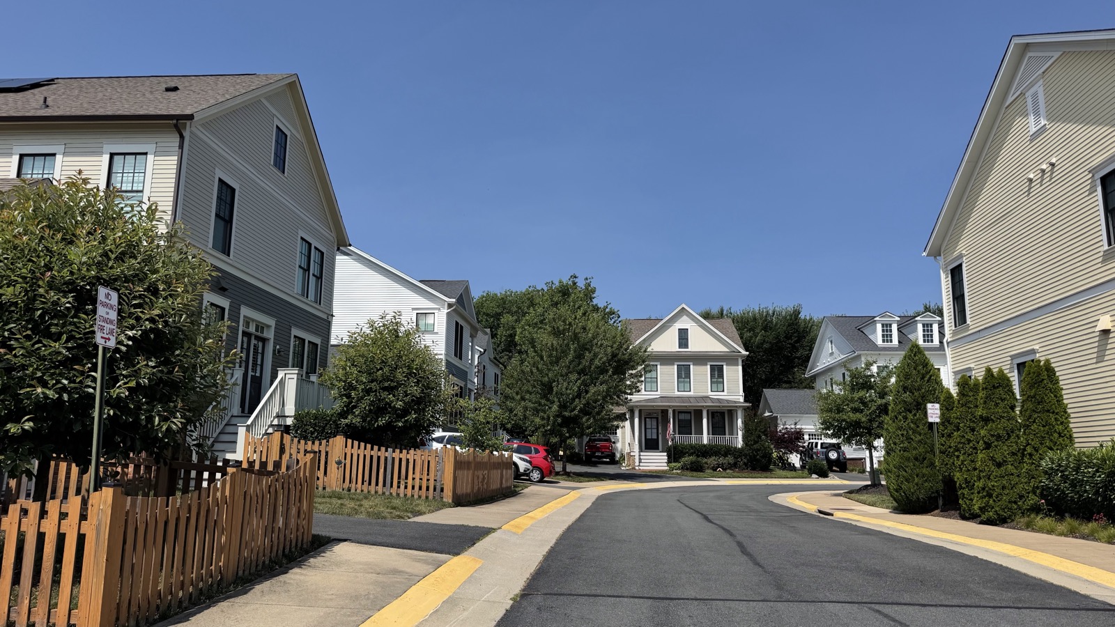Homes along a residential street in Herndon, Virginia