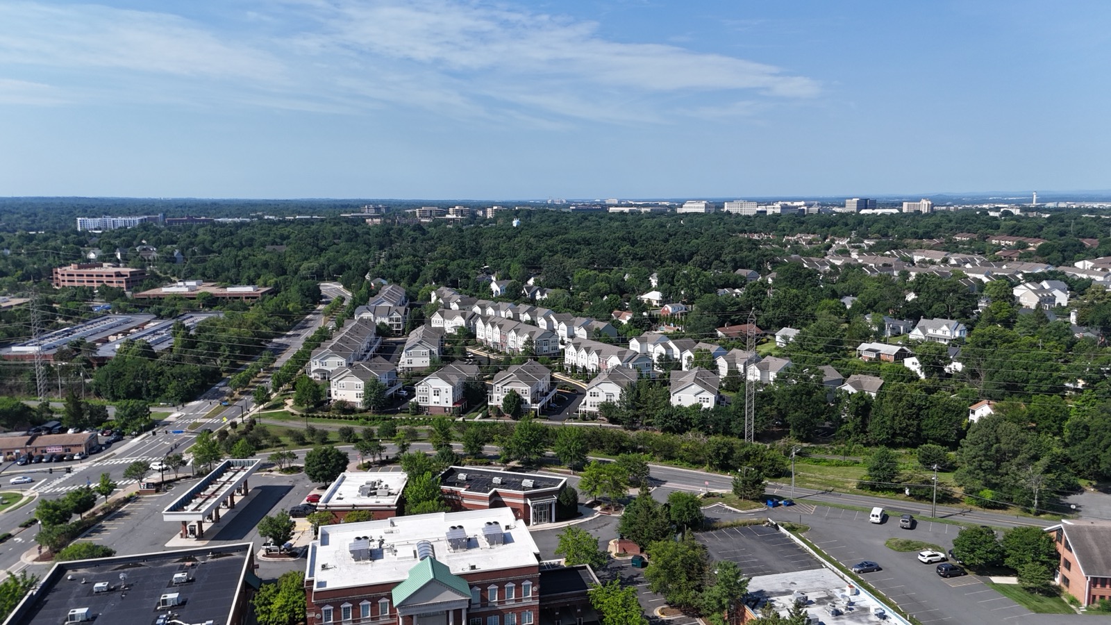 Aerial view of homes and tree-lined neighborhoods in Herndon, Virginia