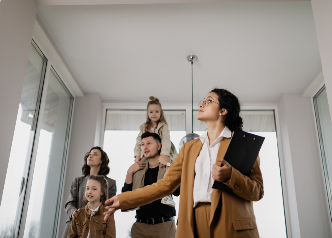 **Insights from the Field: A Friendly Guide to Real Estate Agent Interviews** header image.