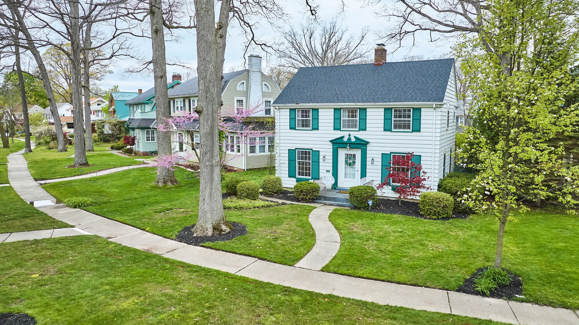 Smarter House Hunting: How to Leverage Quiet Price Cuts in the 2026 Spring Market header image.