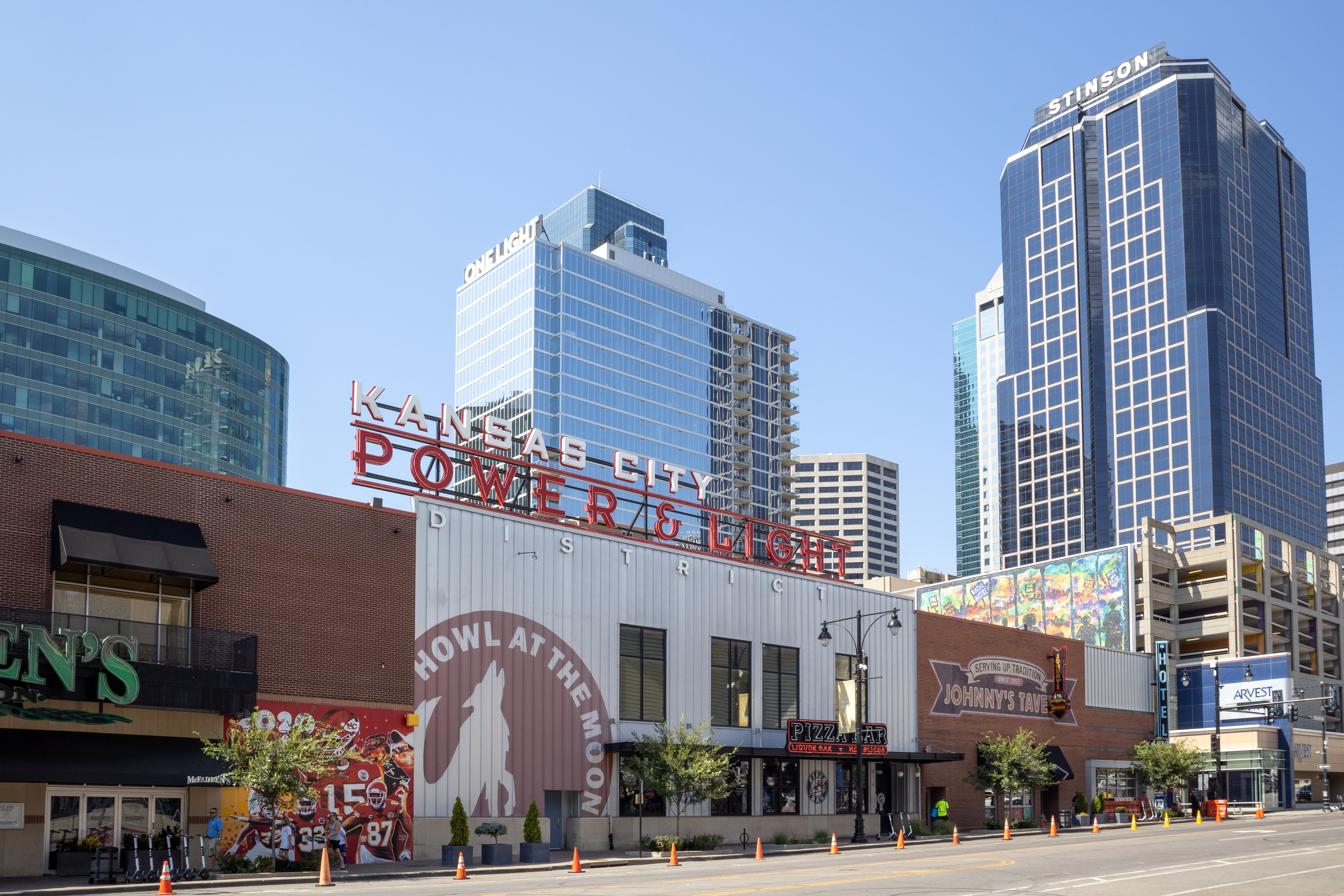 The Real Estate Dichotomy: Why National Headlines Aren’t Telling the Full Kansas City Story header image.