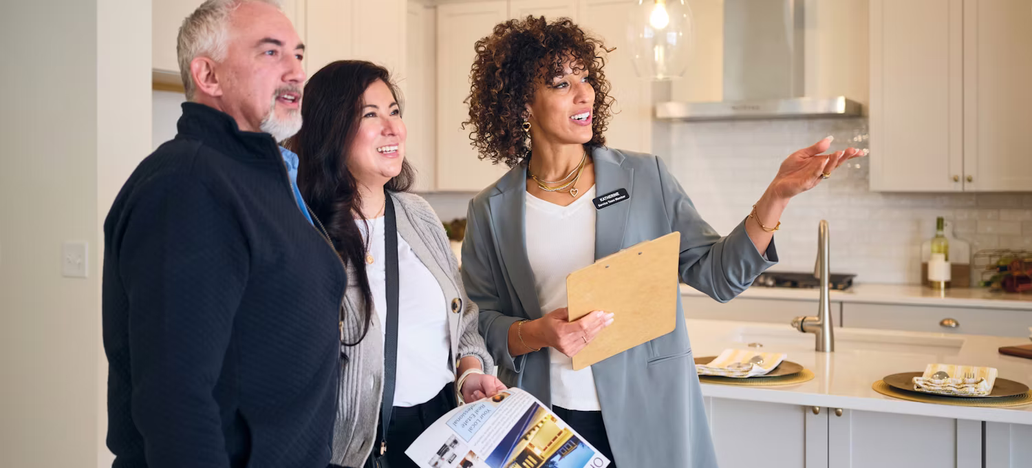 How to Choose the Right Real Estate Agent (Questions You Need to Ask First) header image.
