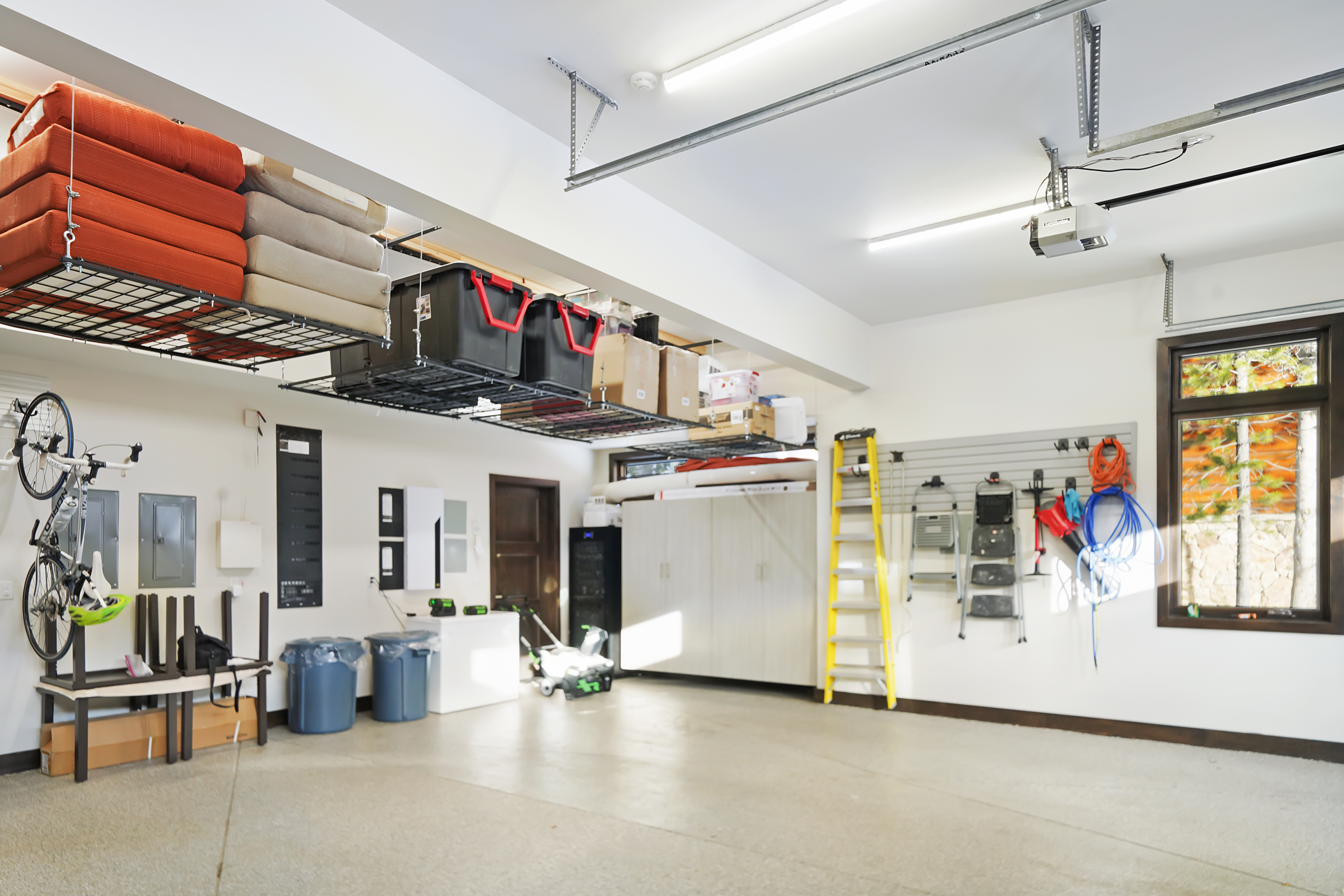 Painted Organized Garage
