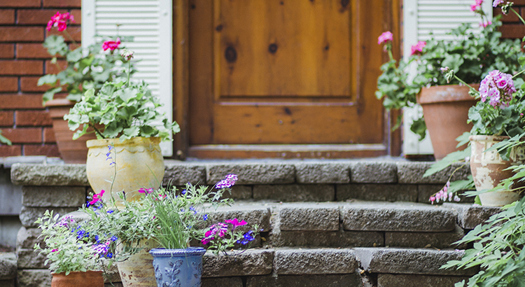 Planning to Move? You Can Still Secure a Low Mortgage Rate on Your Next Home header image.