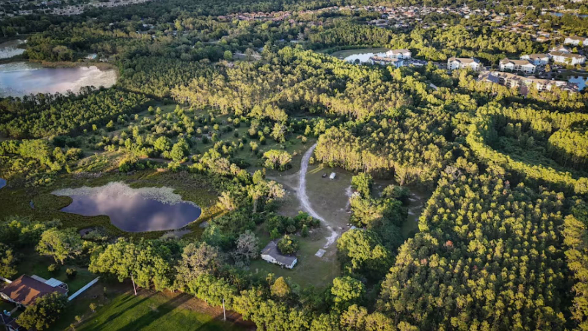 Pasco commissioners approve rezoning for Land O’ Lakes townhomes header image.