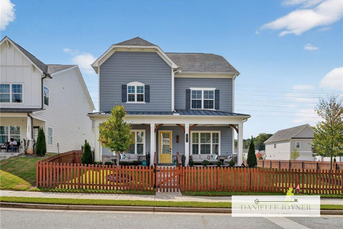 The Financial Advantages When You Buy A House In Atlanta vs. Coastal Cities header image.