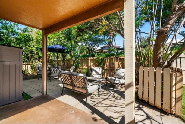 kihei-villages-maui-condo-lanai-porch