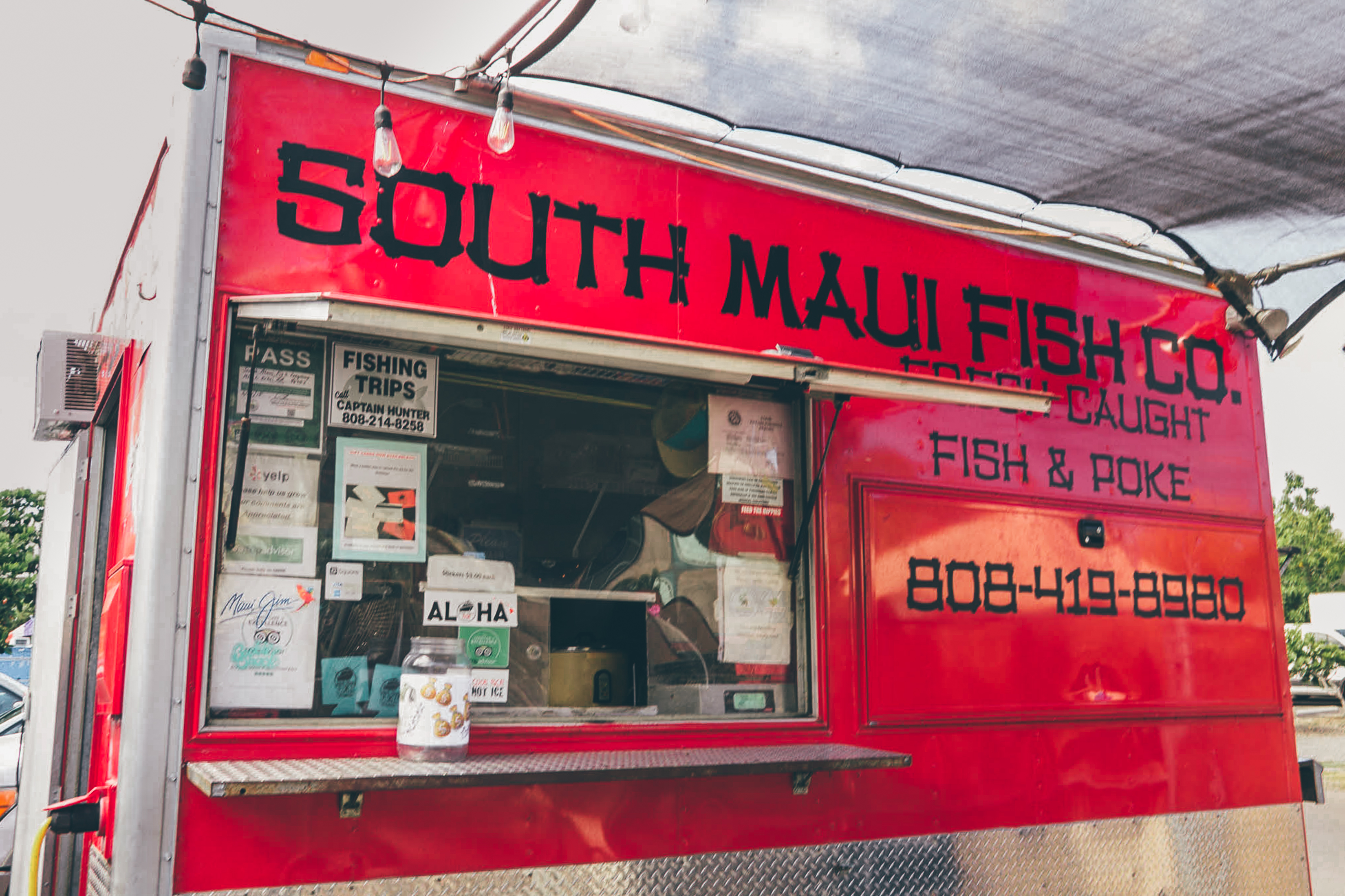 Discovering the Best Food Trucks in Maui: A Culinary Adventure in Paradise header image.