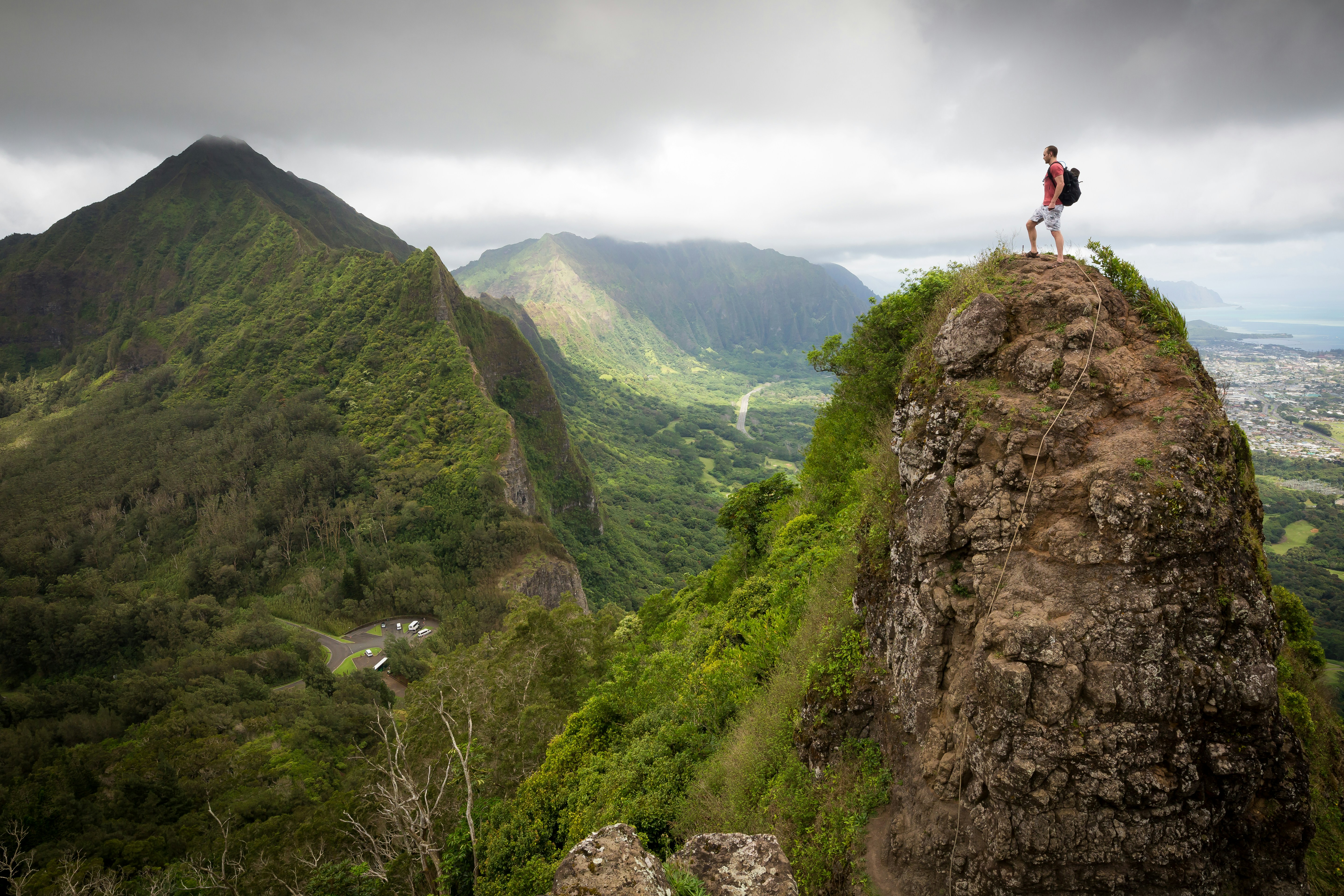 Maui's 8 Best Hiking Trails in the 808 header image.