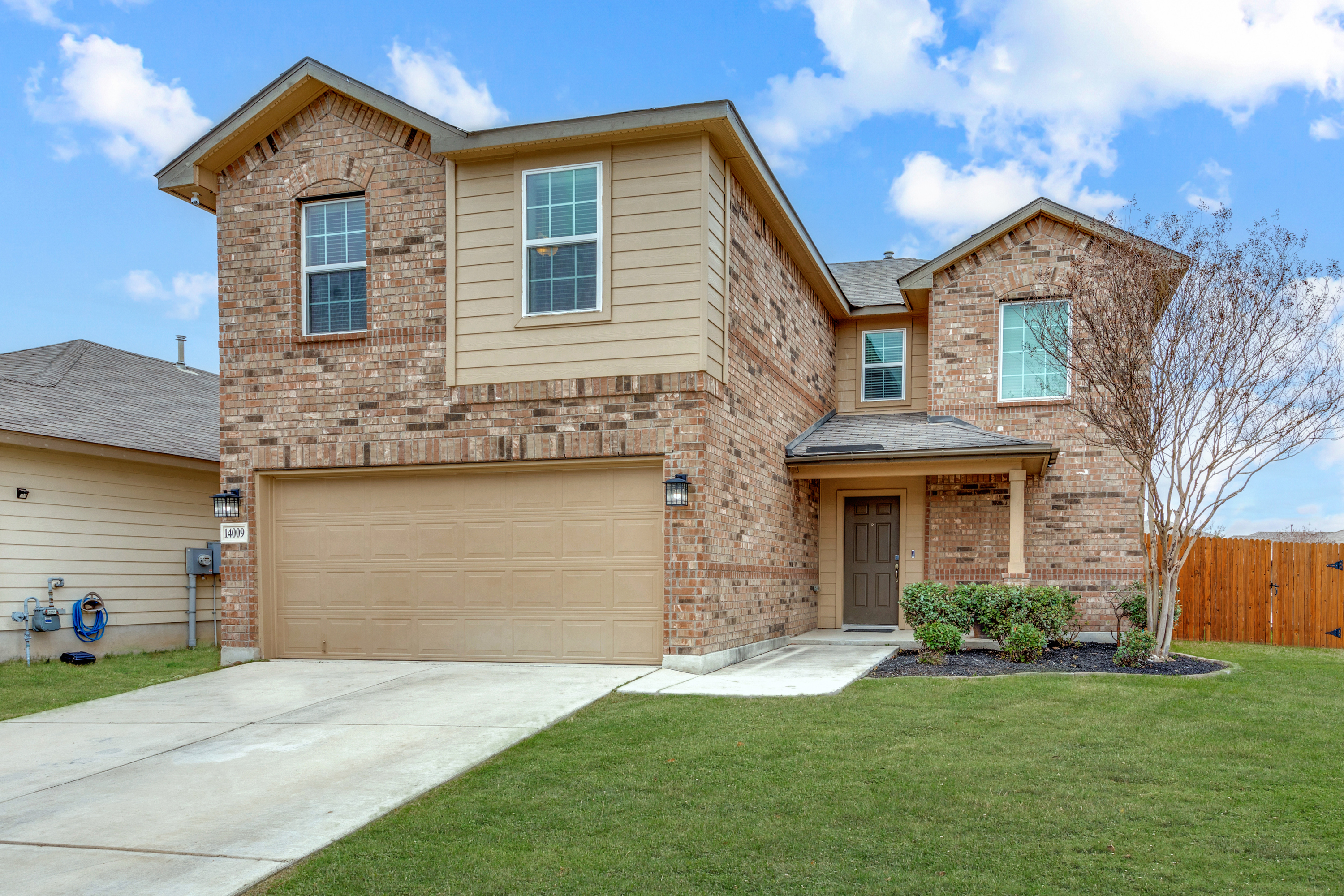 Just Listed - Welcome to Your Dream Home: 14009 Shivers Cove | Valley Ranch header image.