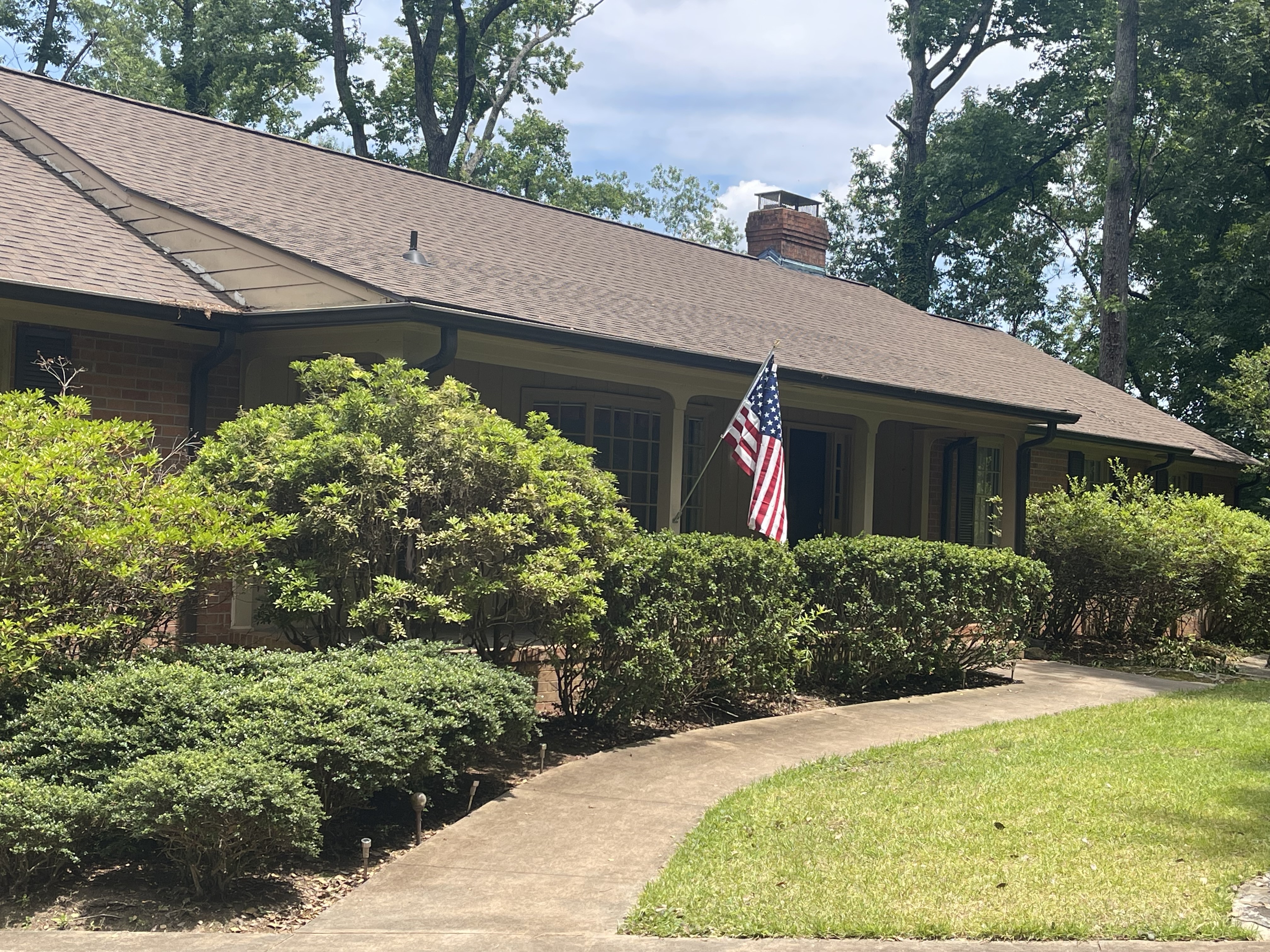 New Listing in Holly Tree Plantation | 213 Old Town Way, Simpsonville, SC header image.